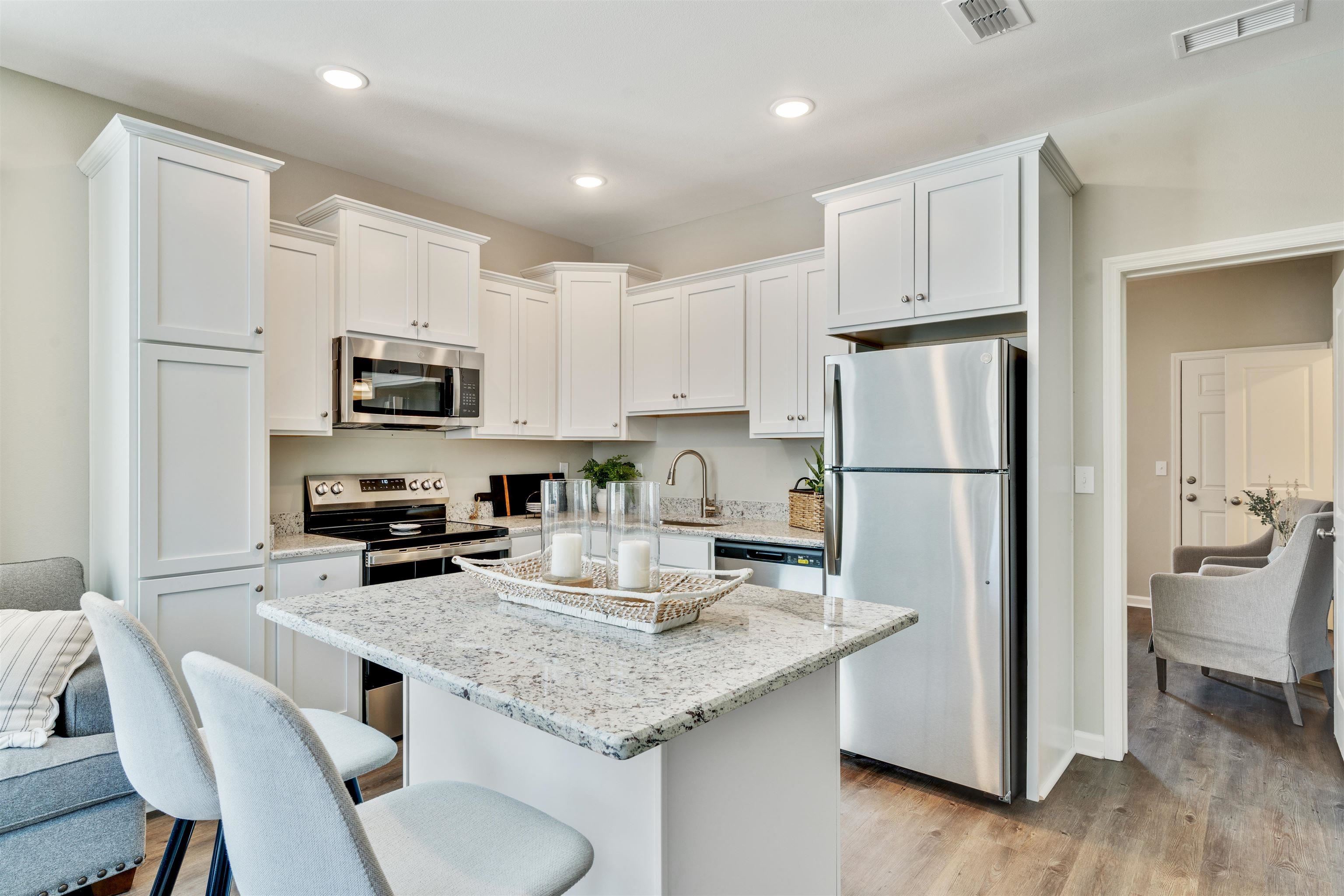 1944 Evanston Avenue Unit: 507