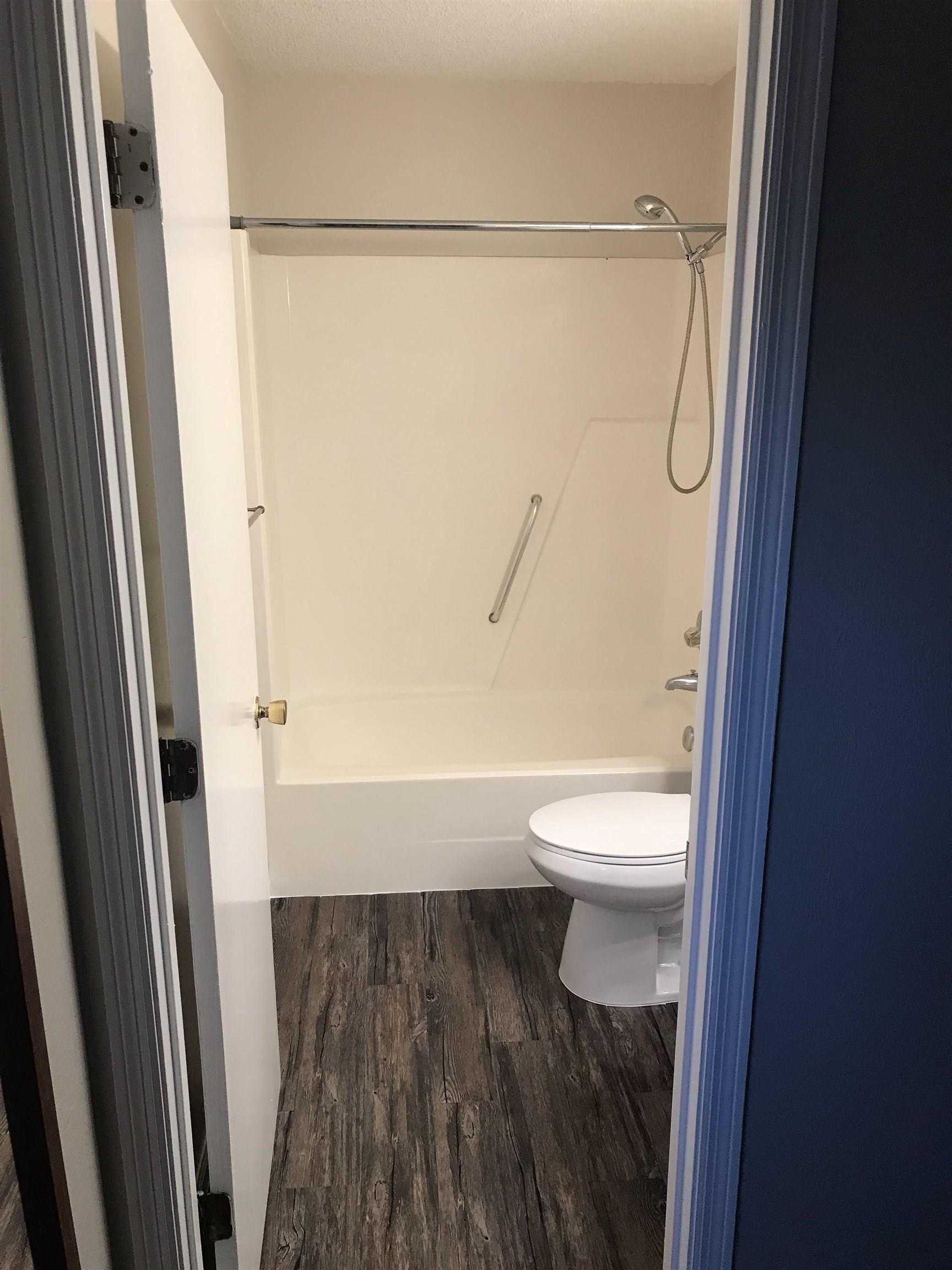 2247 Shady Timbers Circle Unit: C