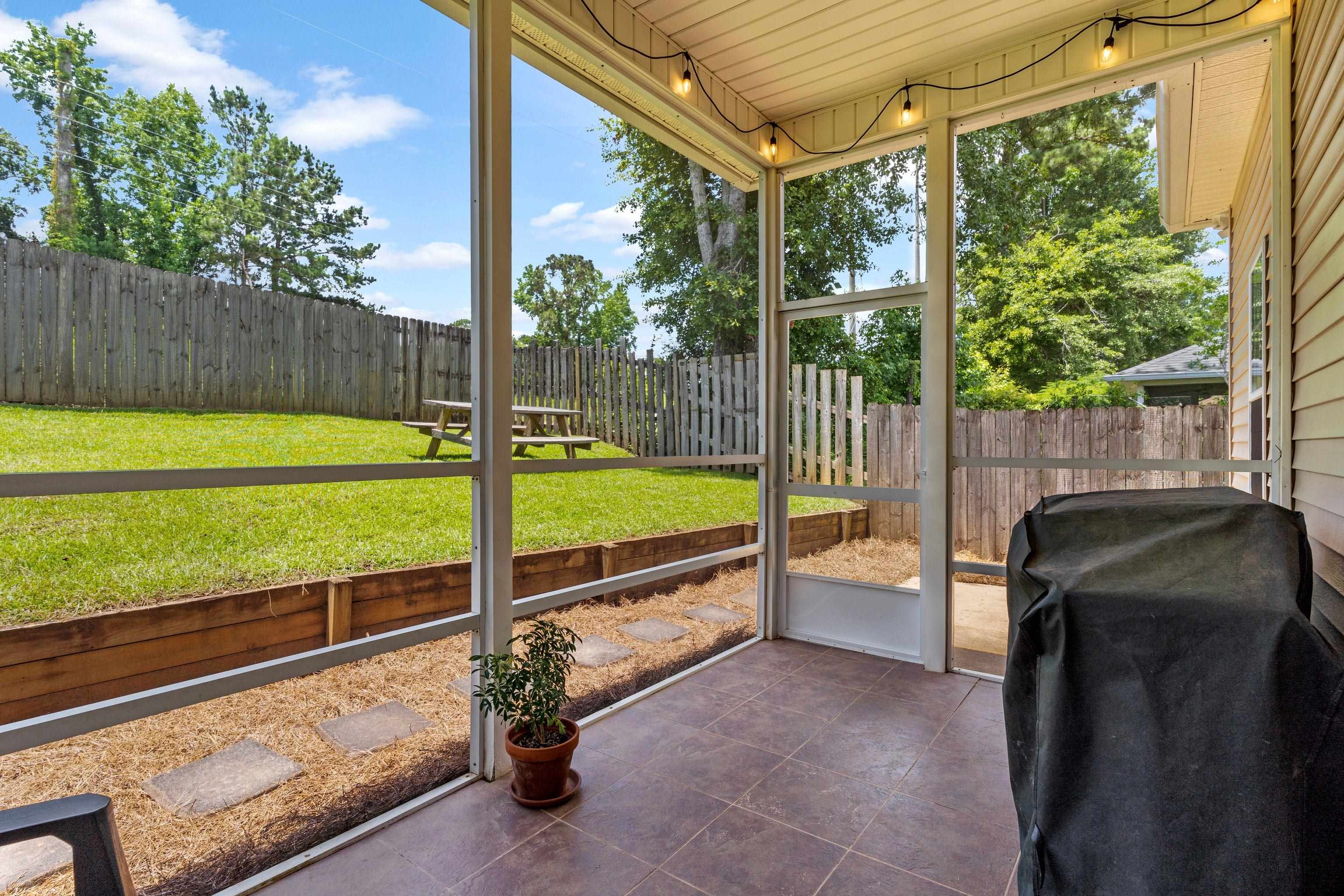 2612 Hemmingwood Place