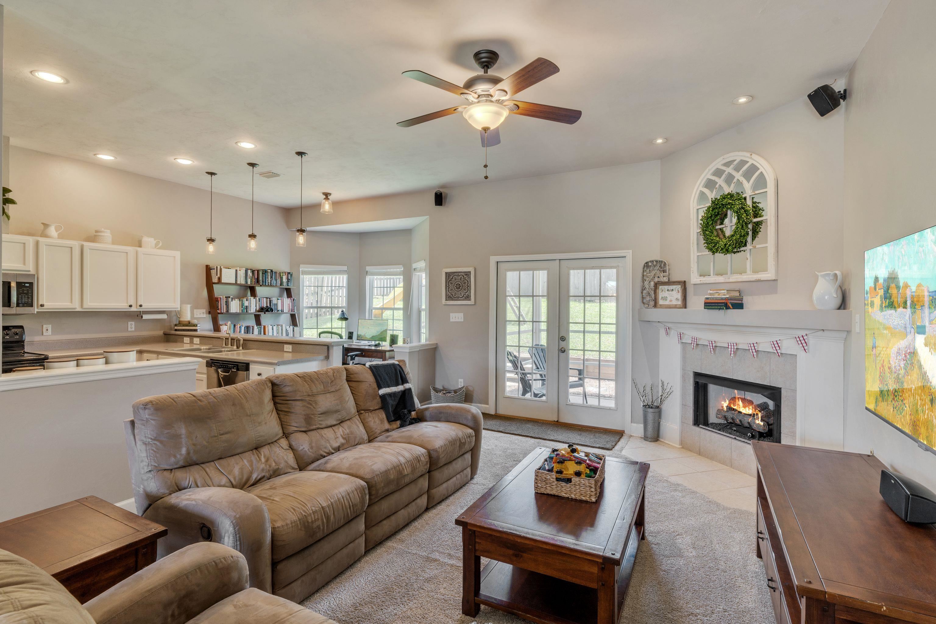 2612 Hemmingwood Place