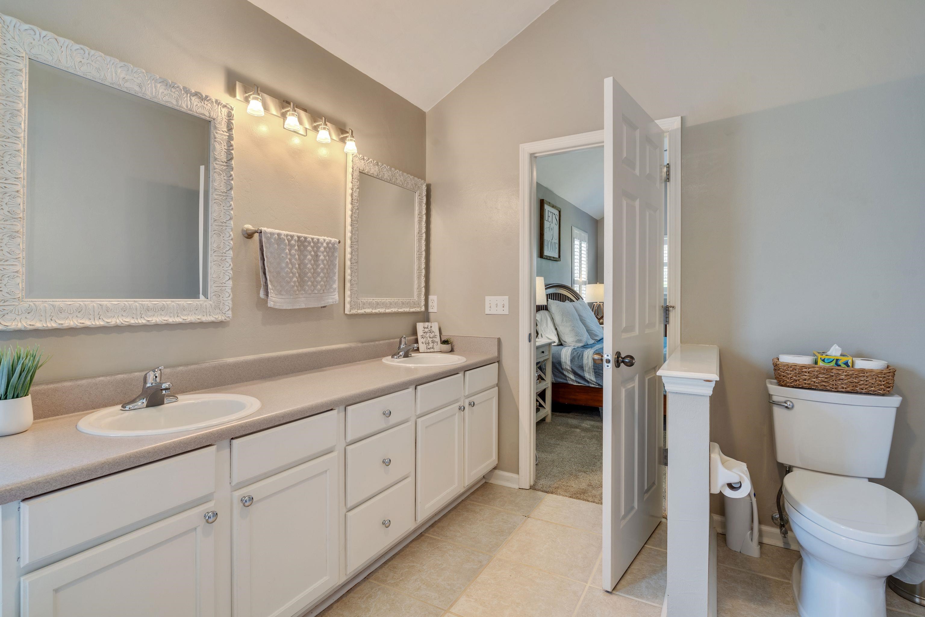 2612 Hemmingwood Place