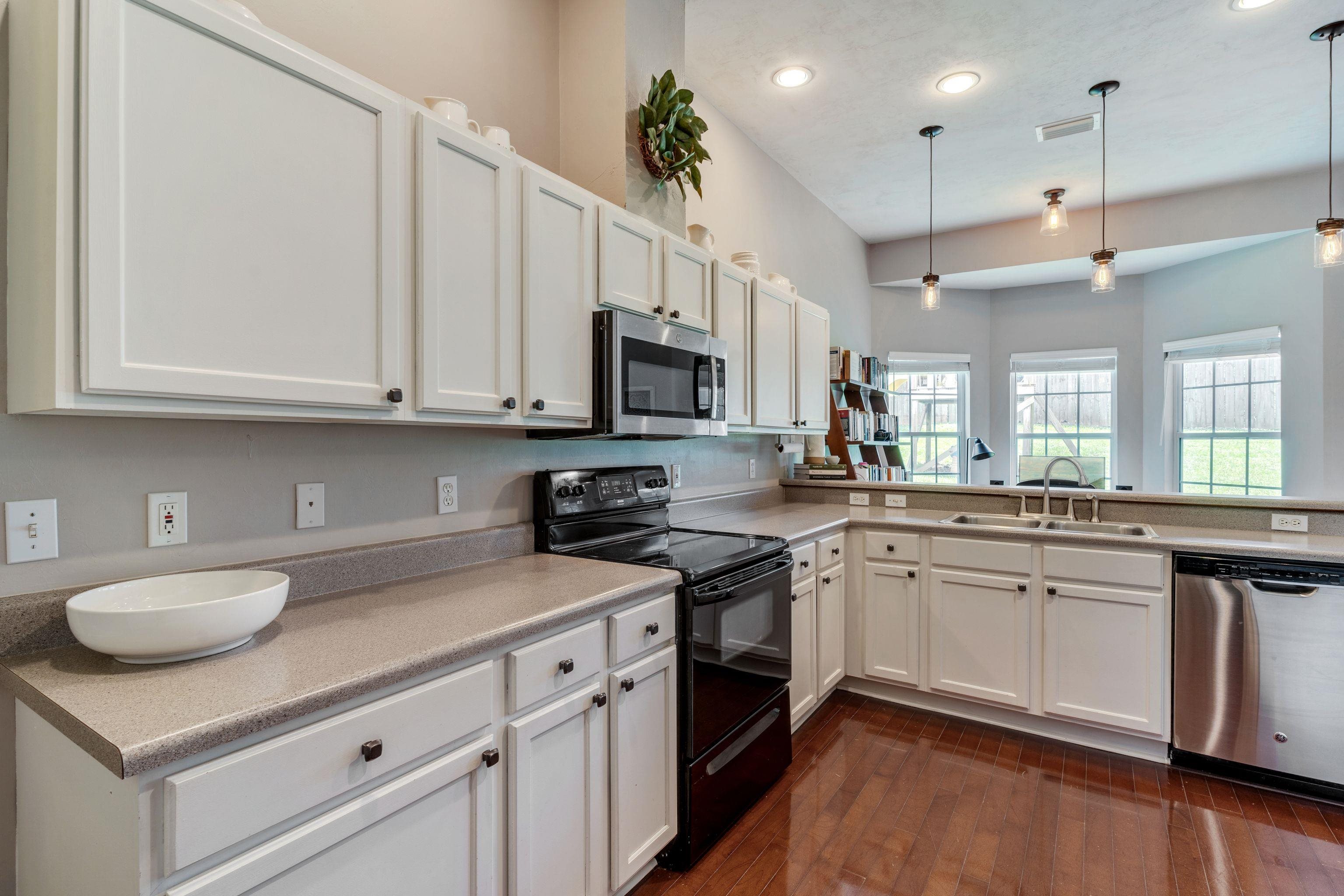 2612 Hemmingwood Place