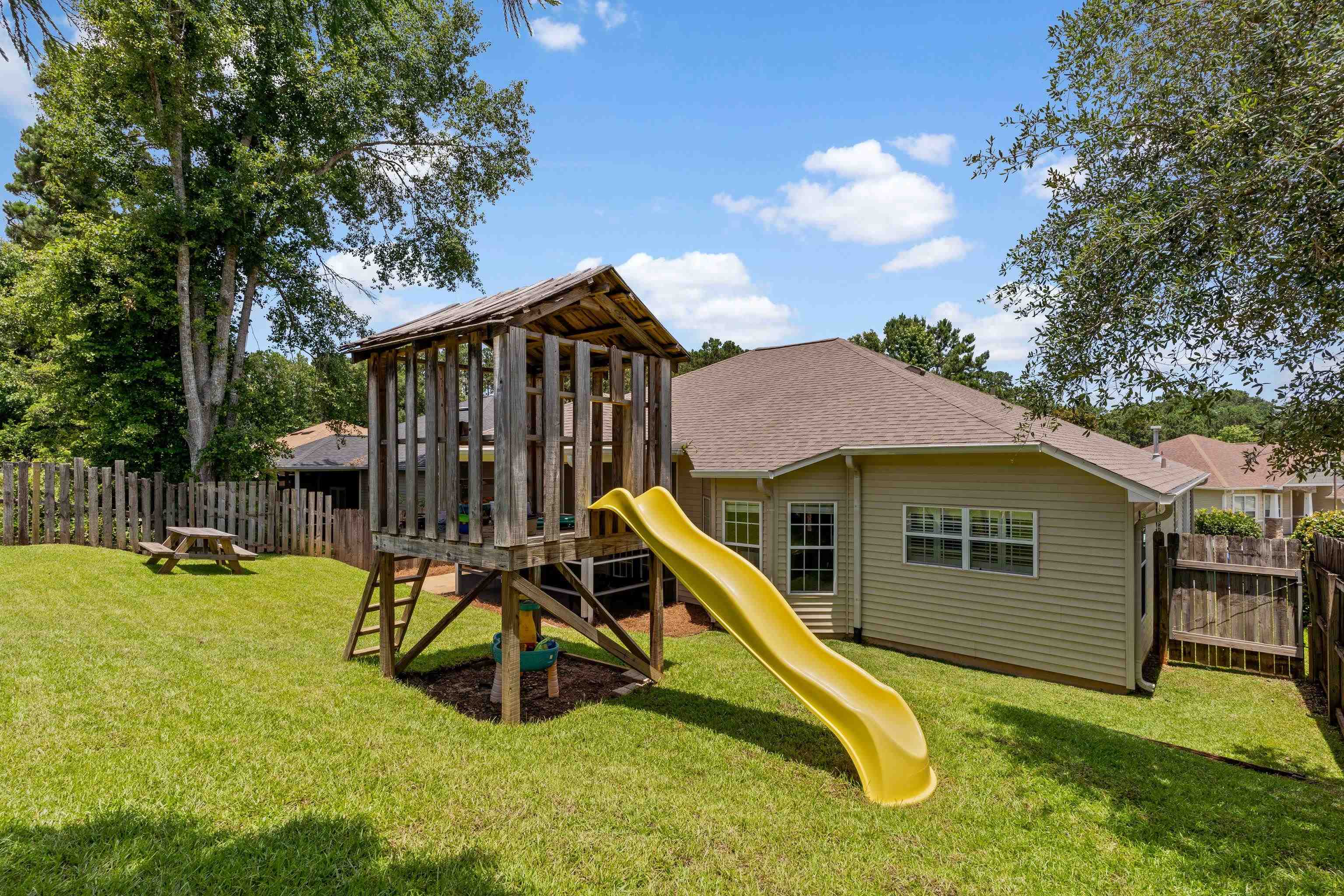 2612 Hemmingwood Place