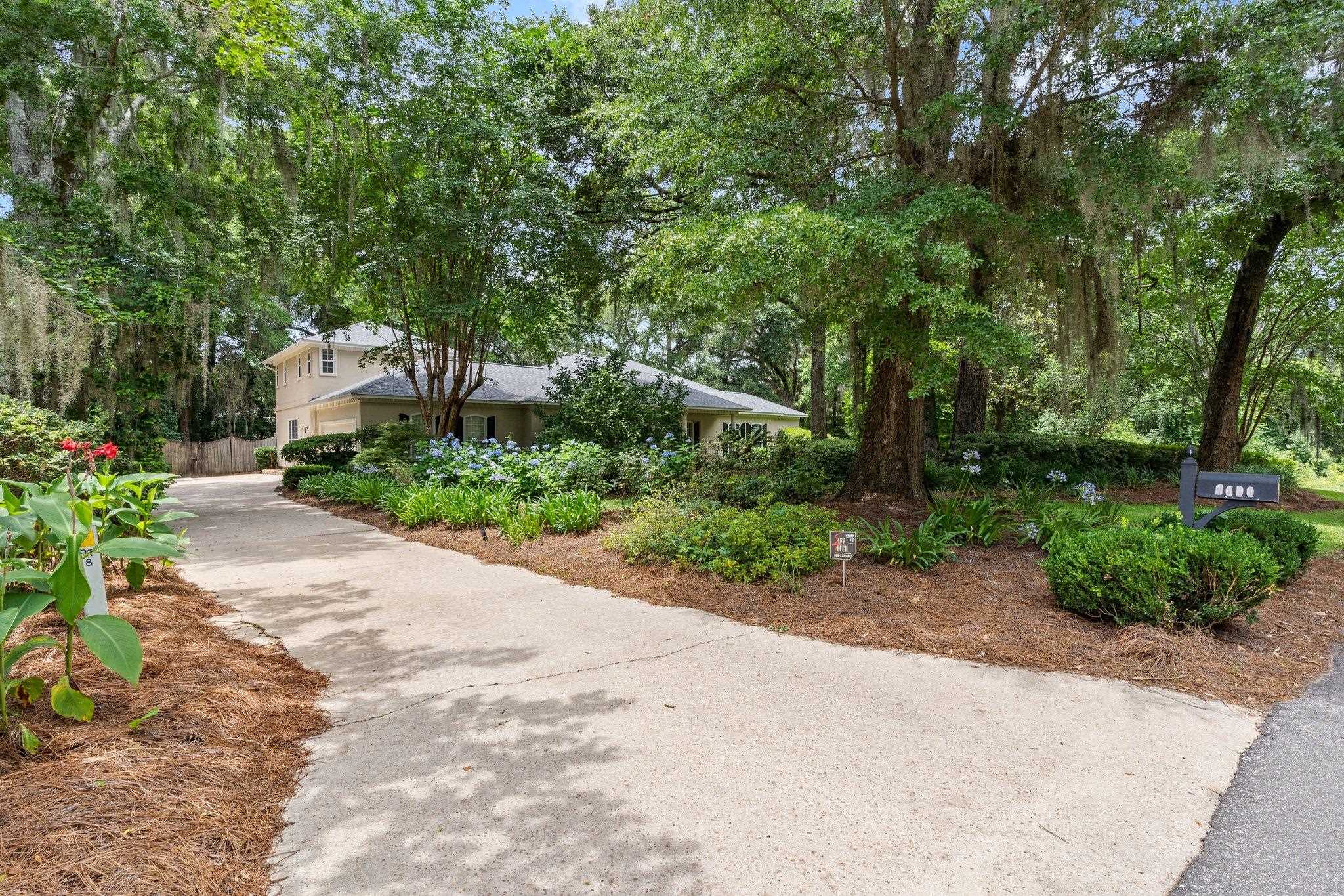 3690 Dexter Drive