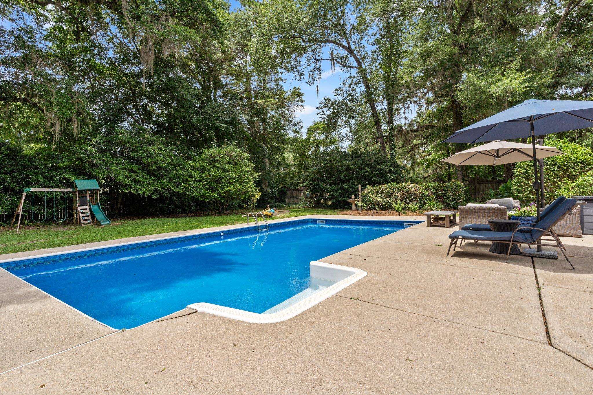 3690 Dexter Drive