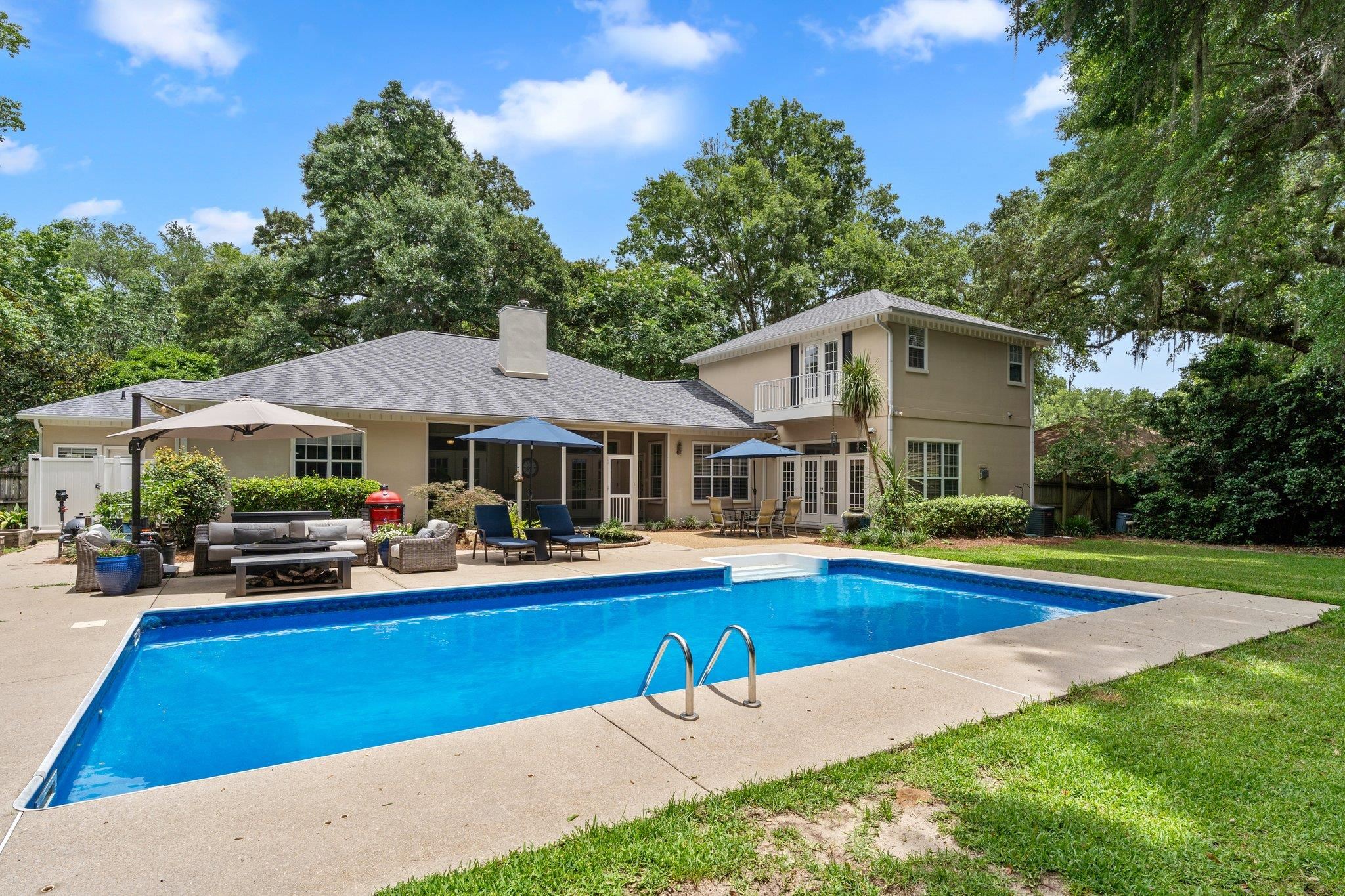 3690 Dexter Drive