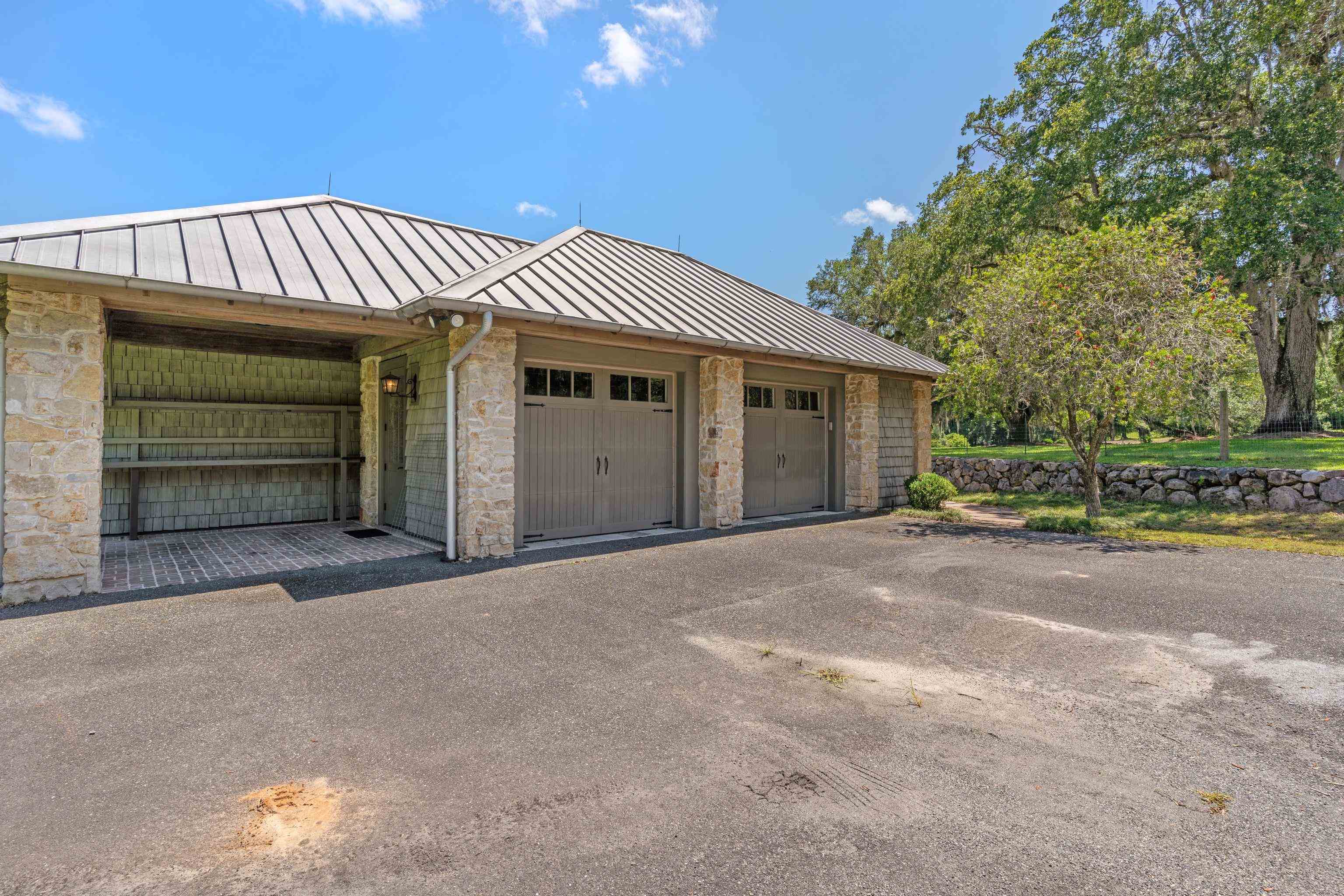 10800 Mccracken Road