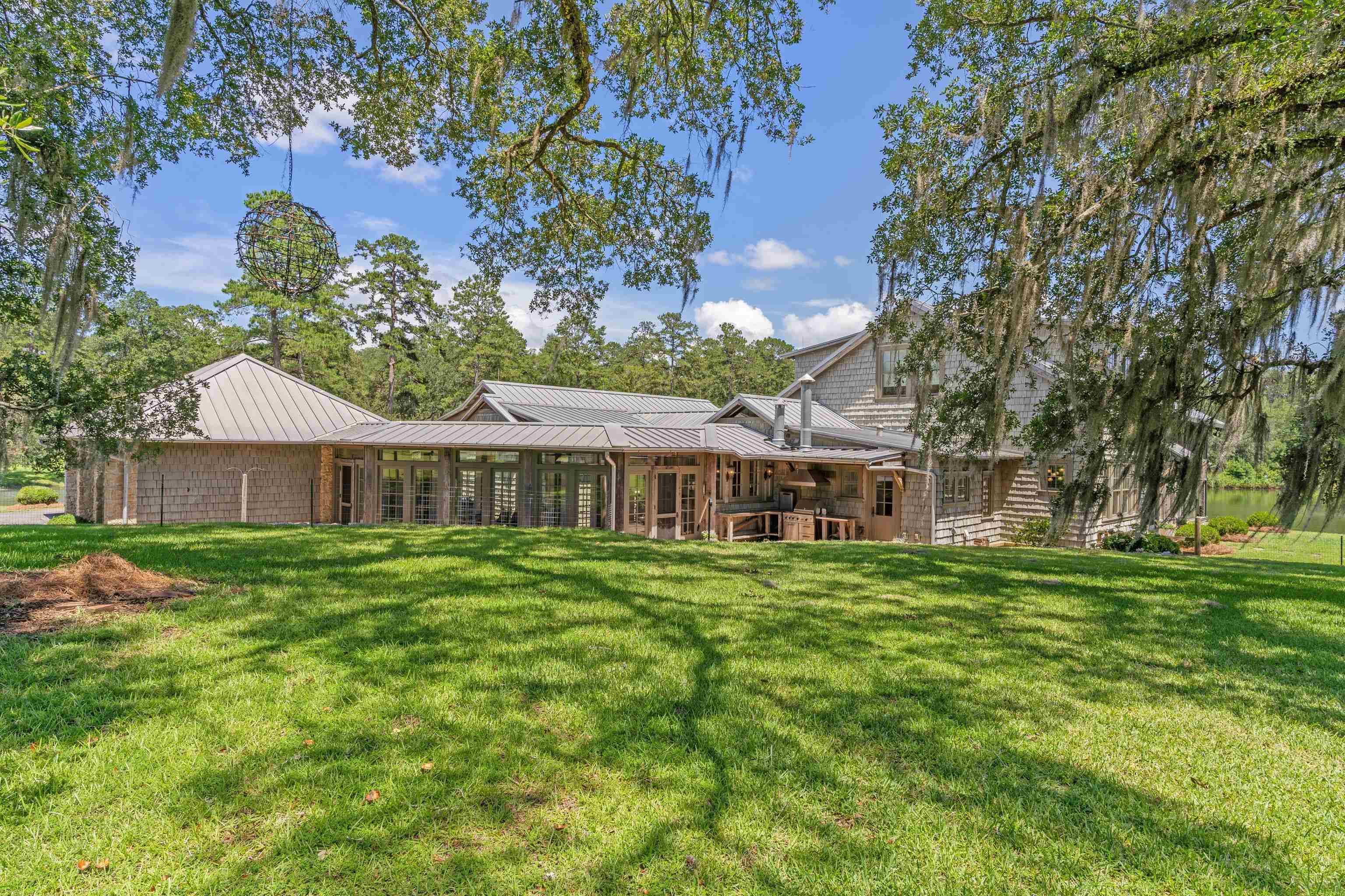 10800 Mccracken Road