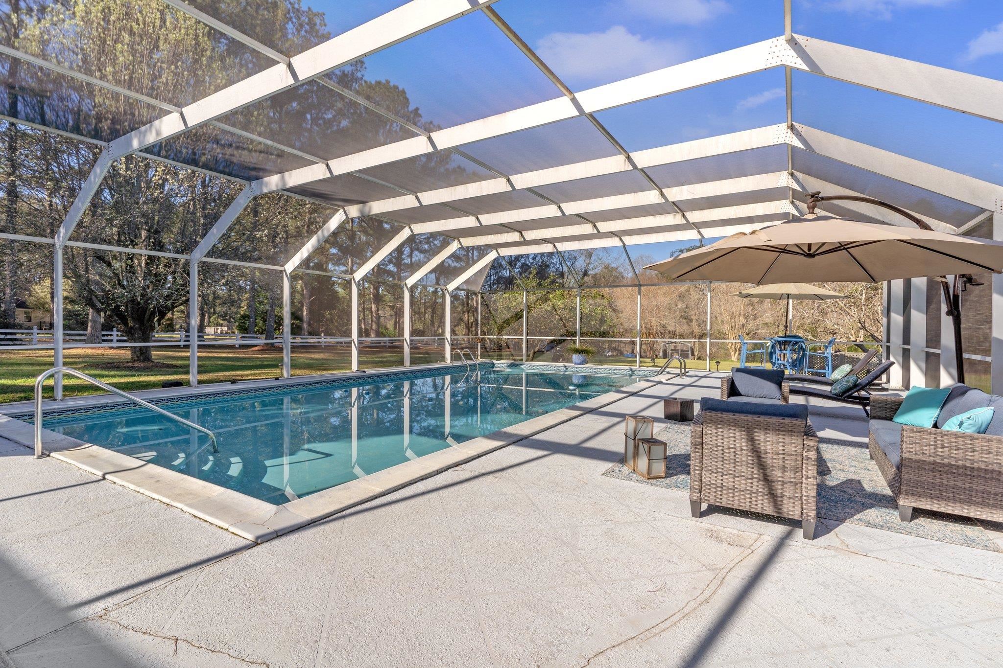 6069 Thackeray Lane