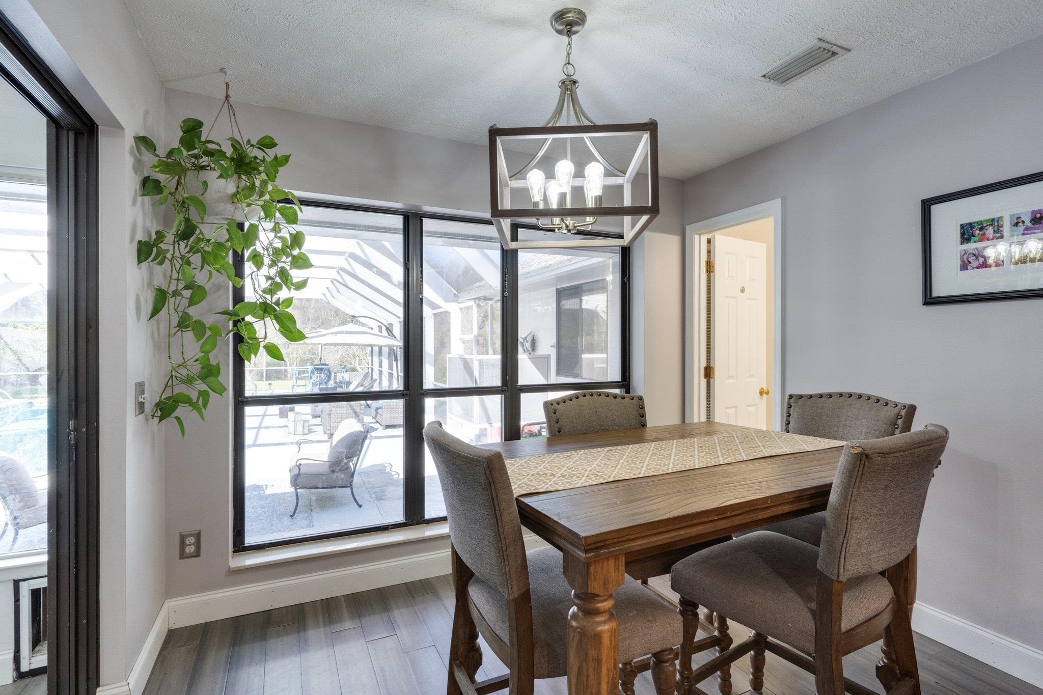 6069 Thackeray Lane