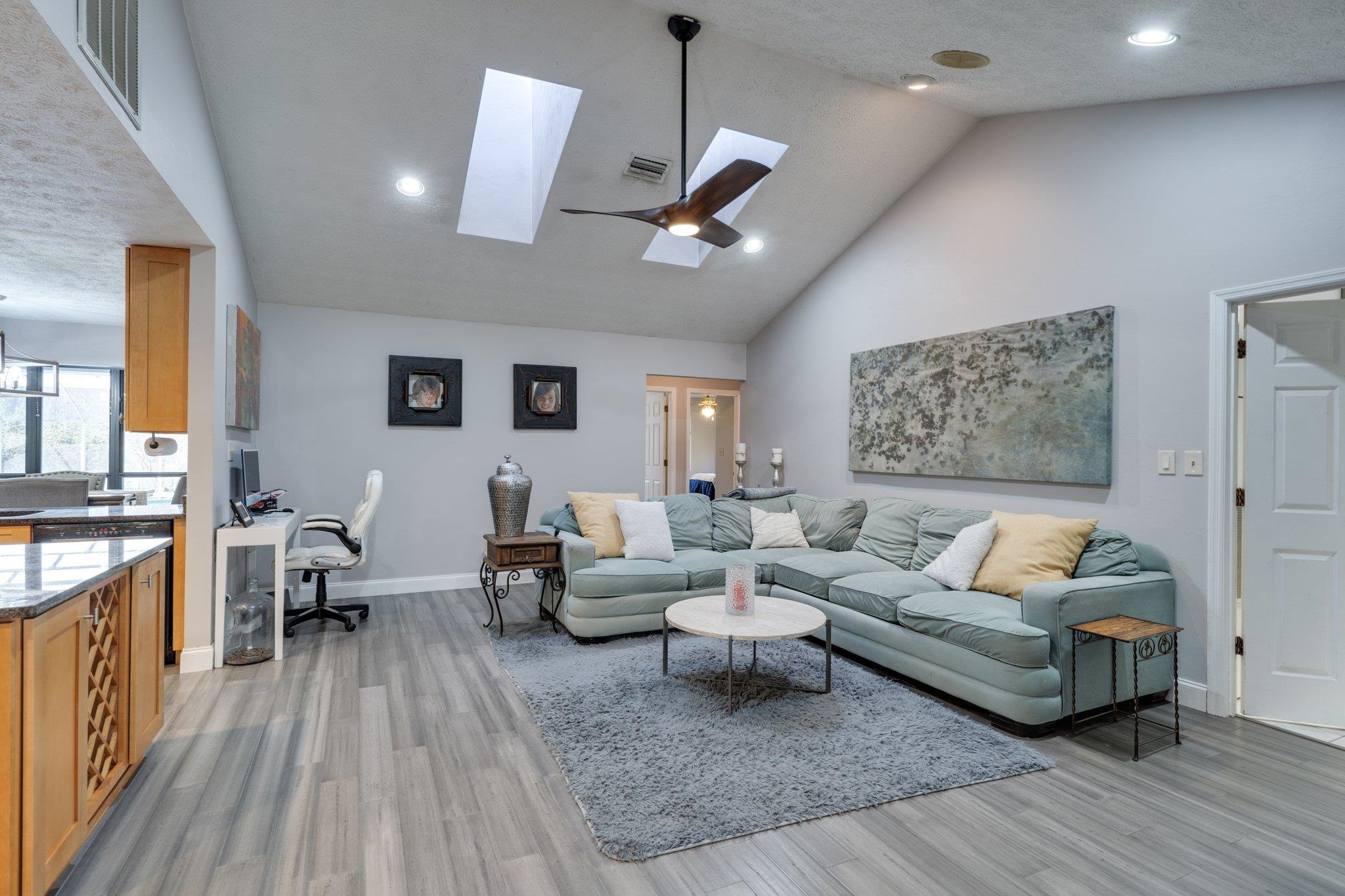 6069 Thackeray Lane