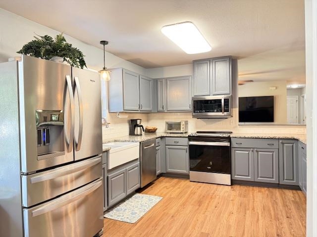415 Hunters Trace