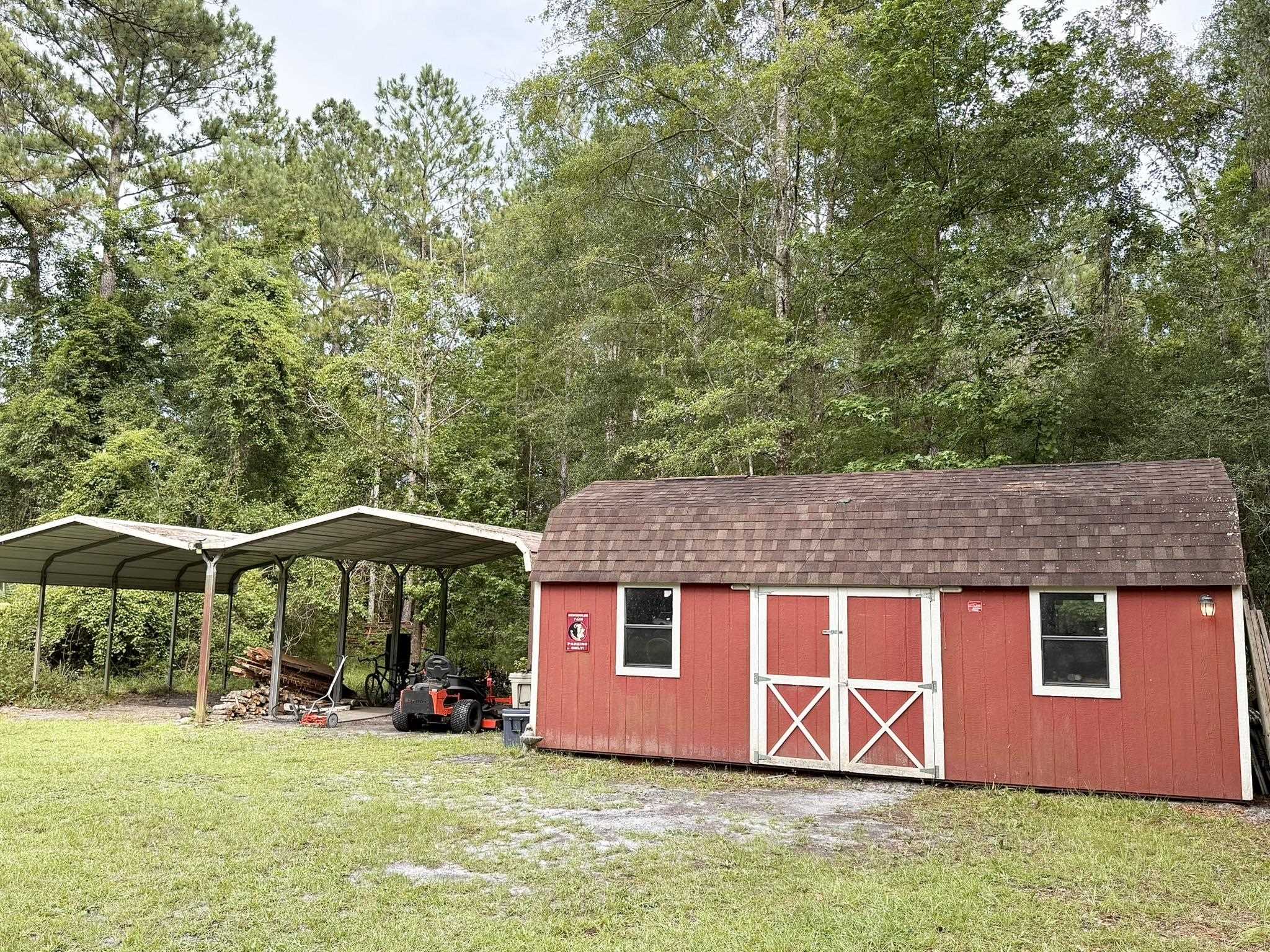 415 Hunters Trace