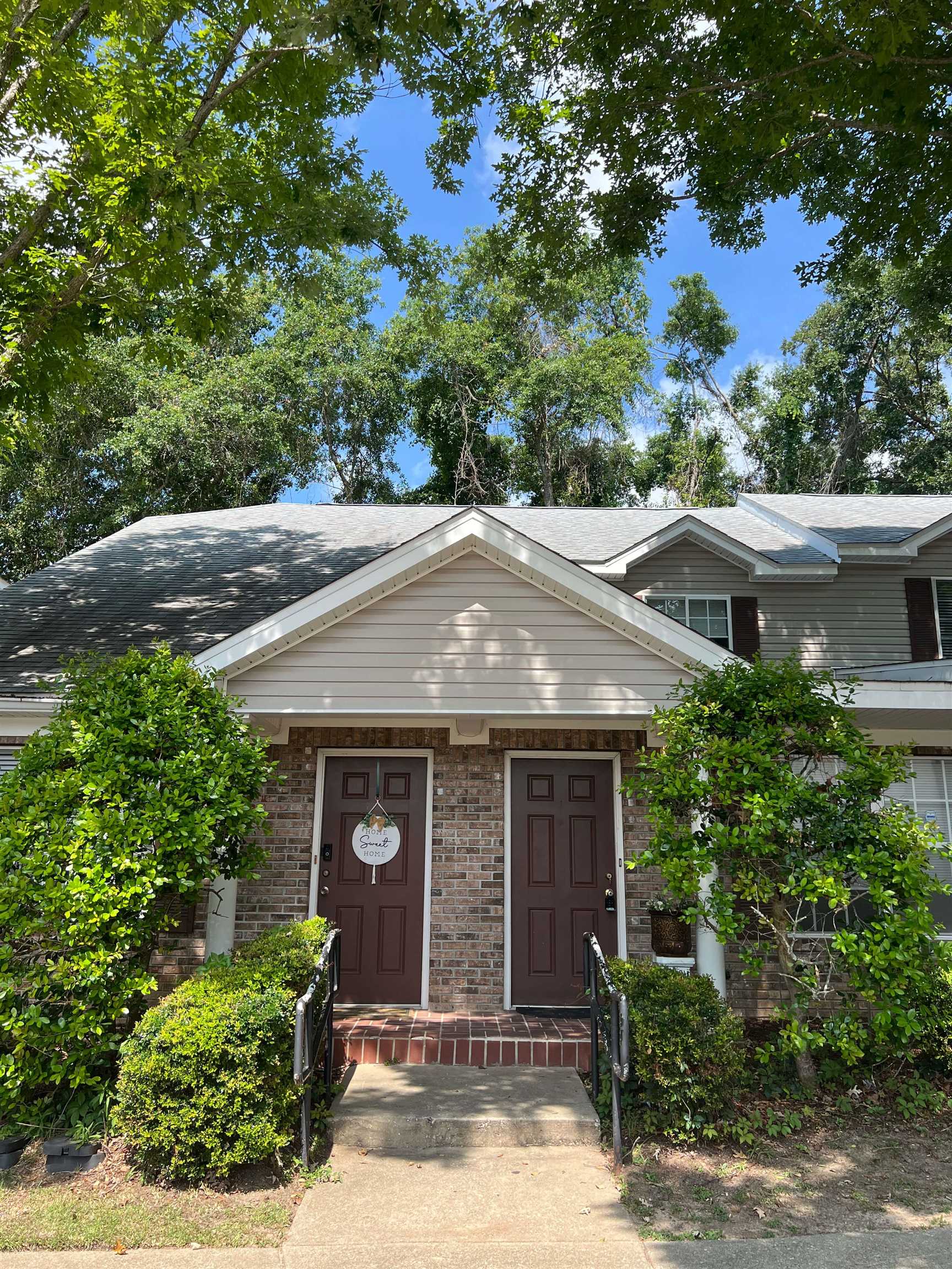 2738 W Tharpe Street Unit: 902