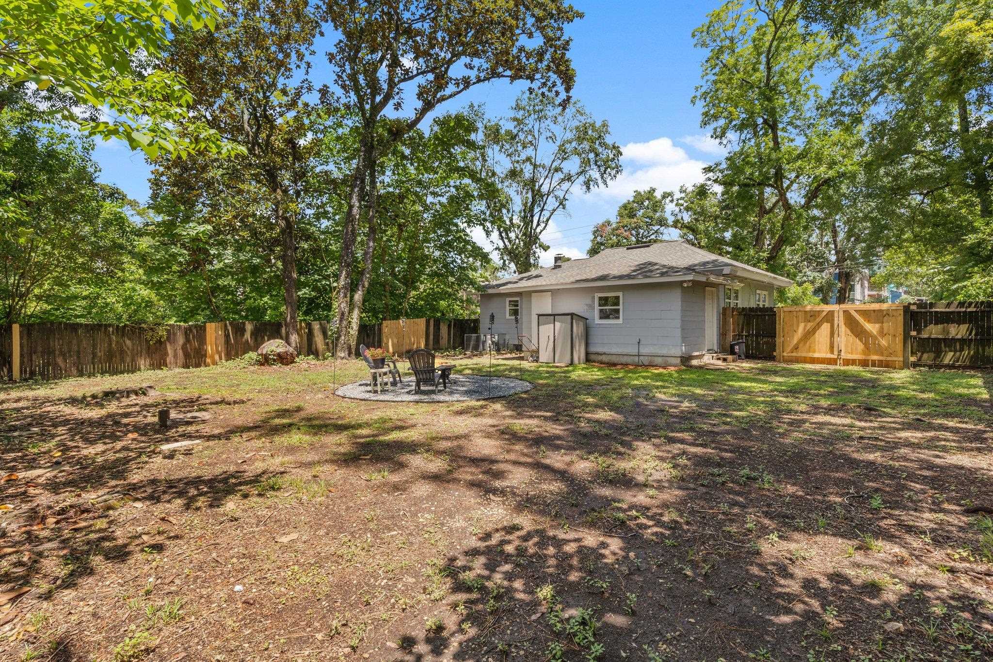 1817 Jackson Bluff Road