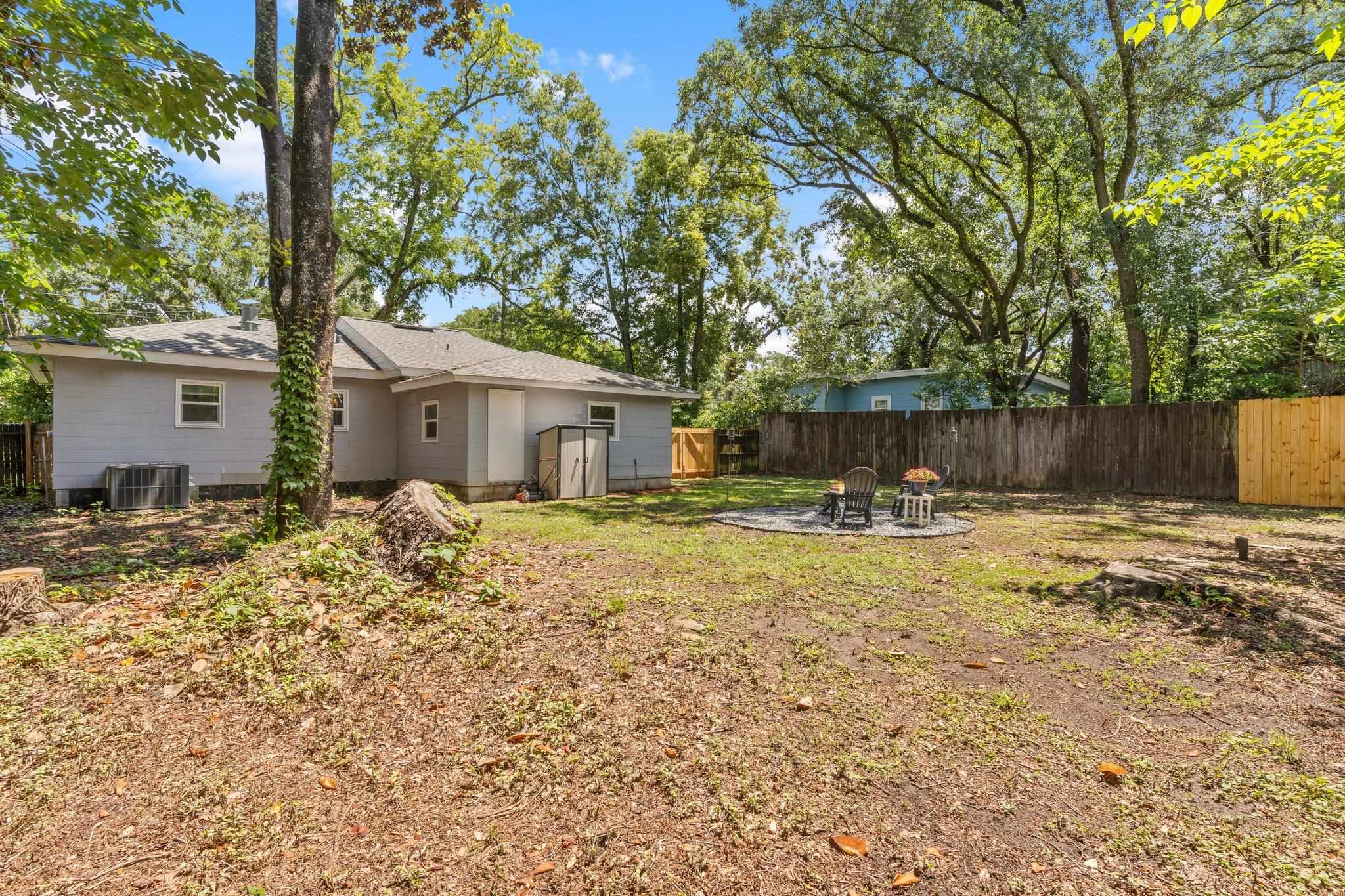 1817 Jackson Bluff Road