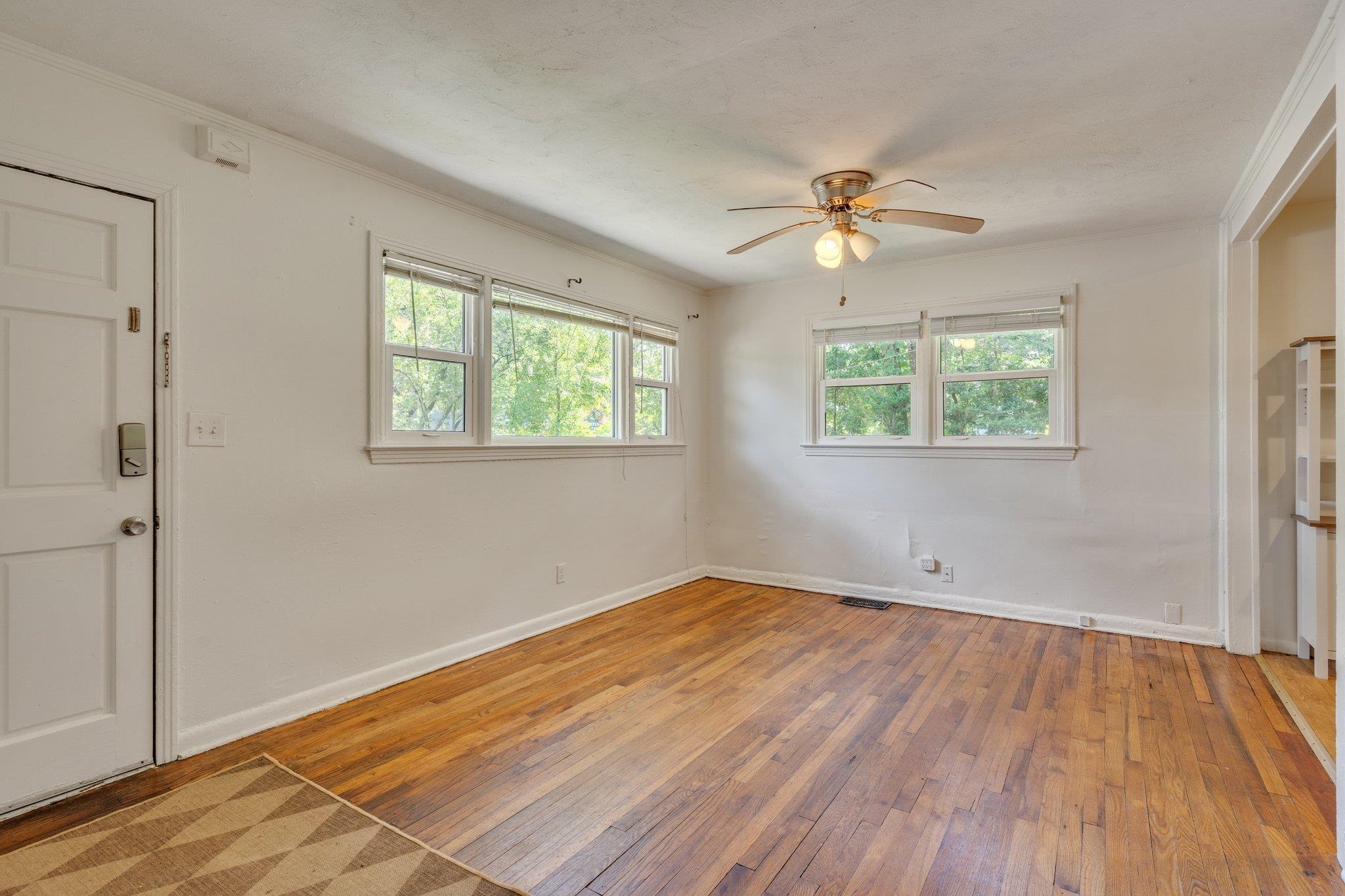 1817 Jackson Bluff Road