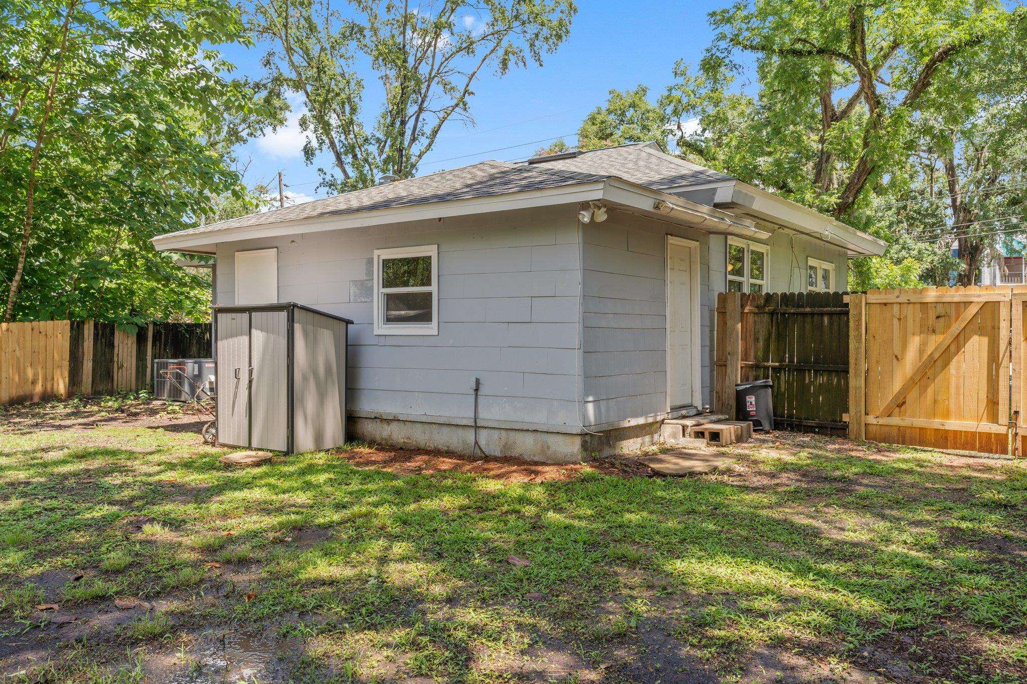 1817 Jackson Bluff Road