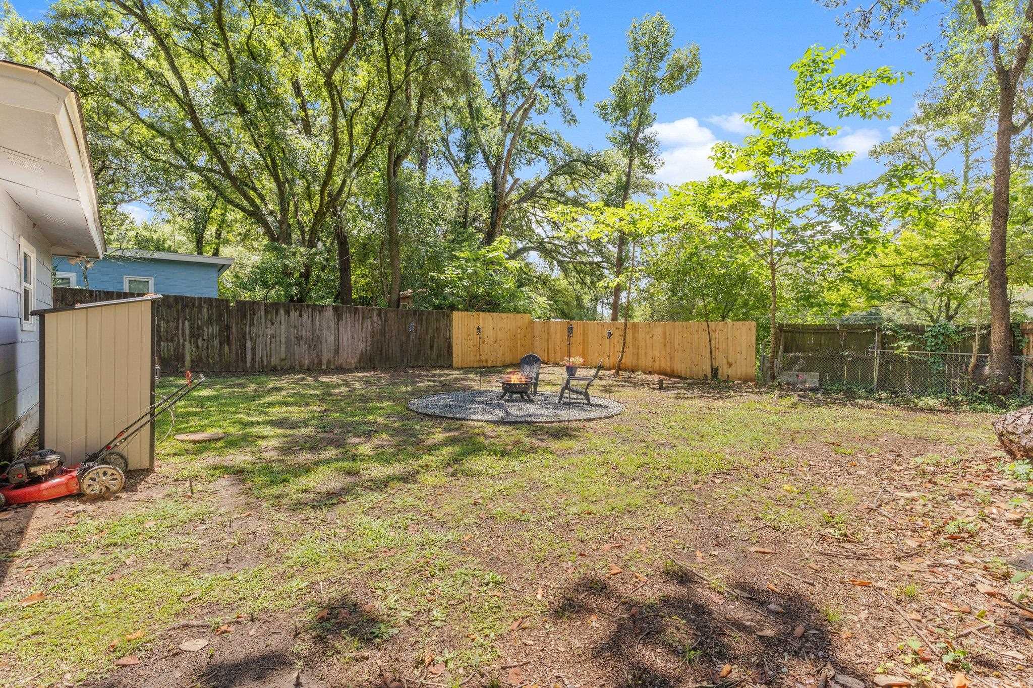1817 Jackson Bluff Road