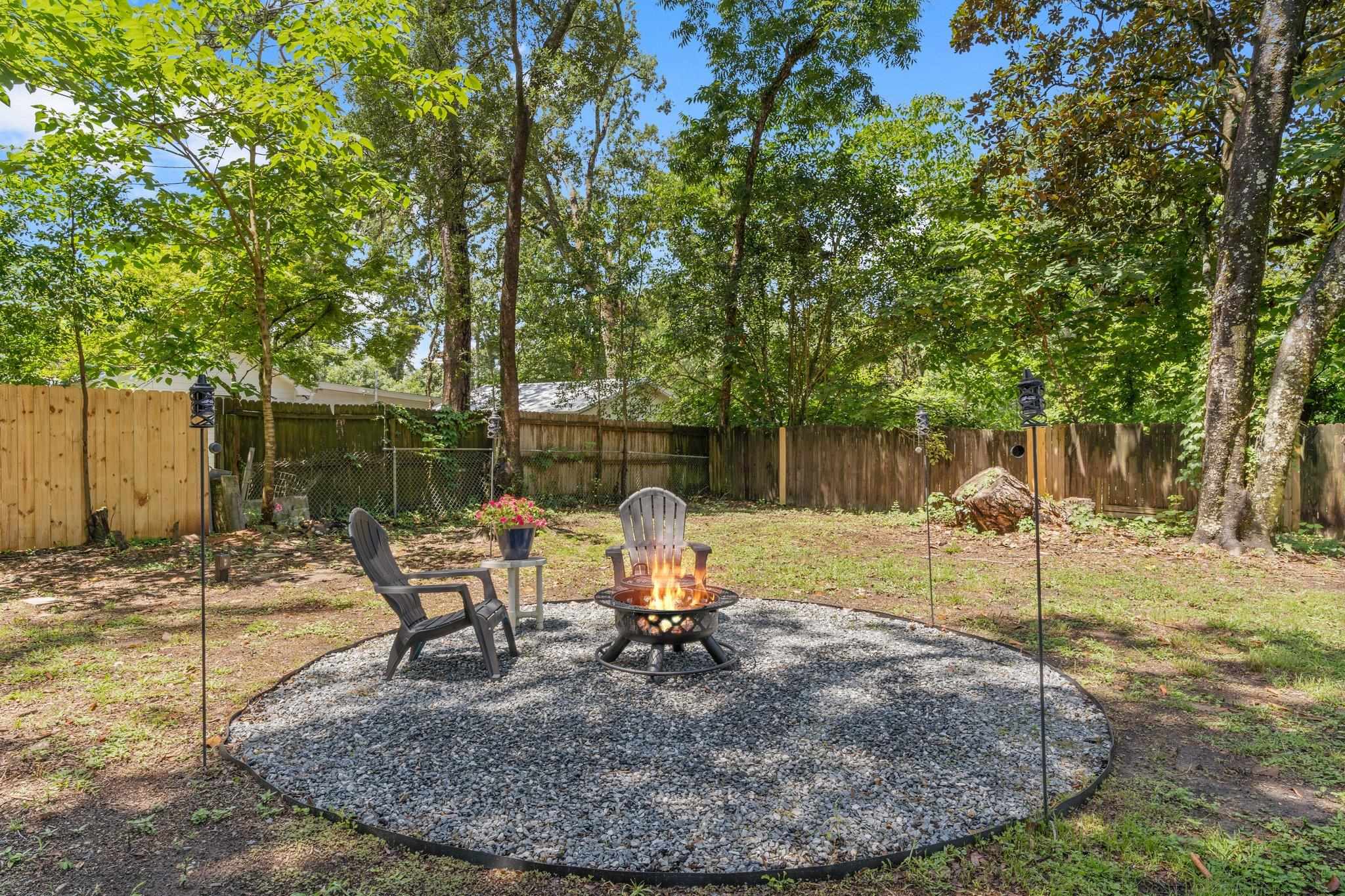 1817 Jackson Bluff Road