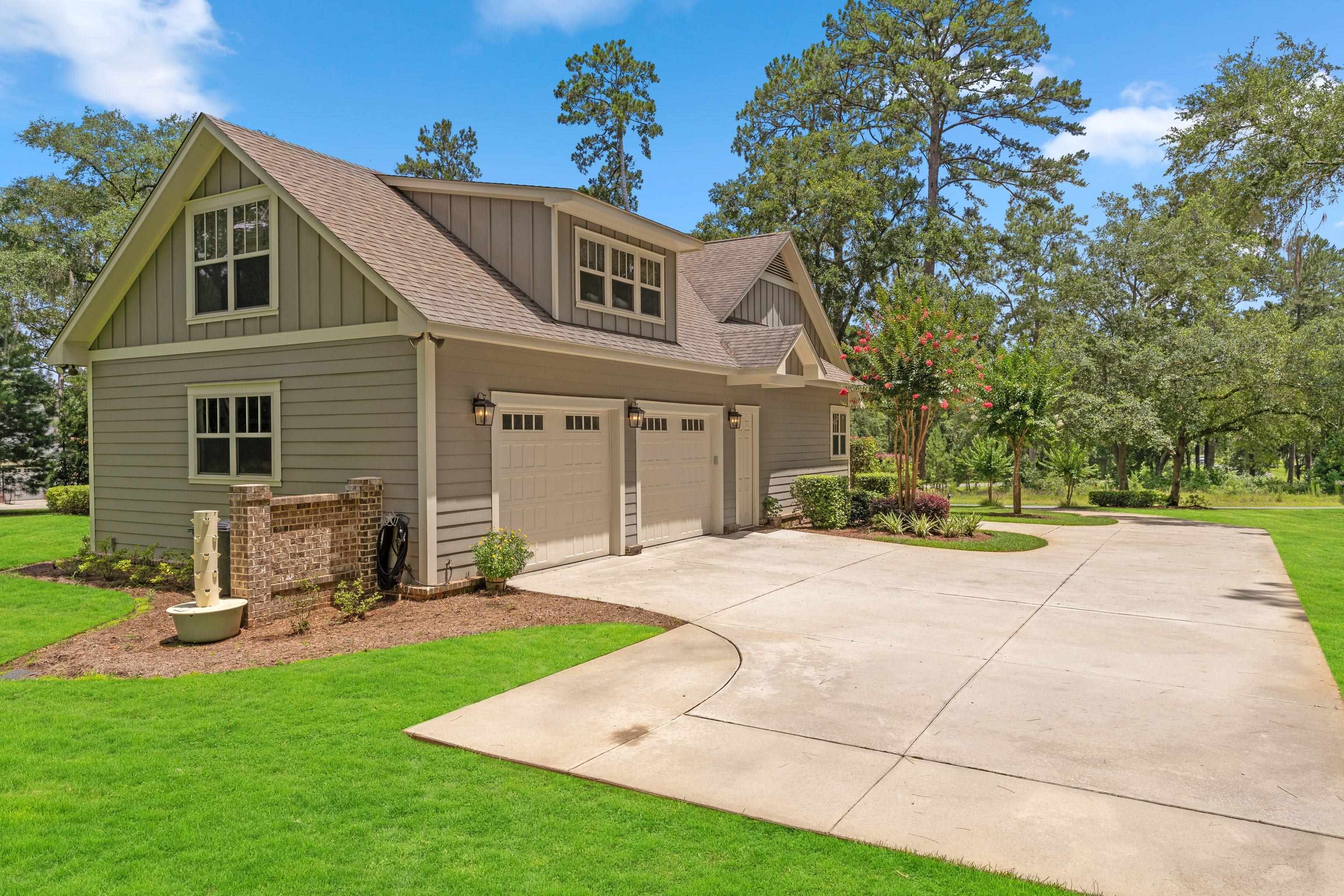 6323 Bird Dog Point