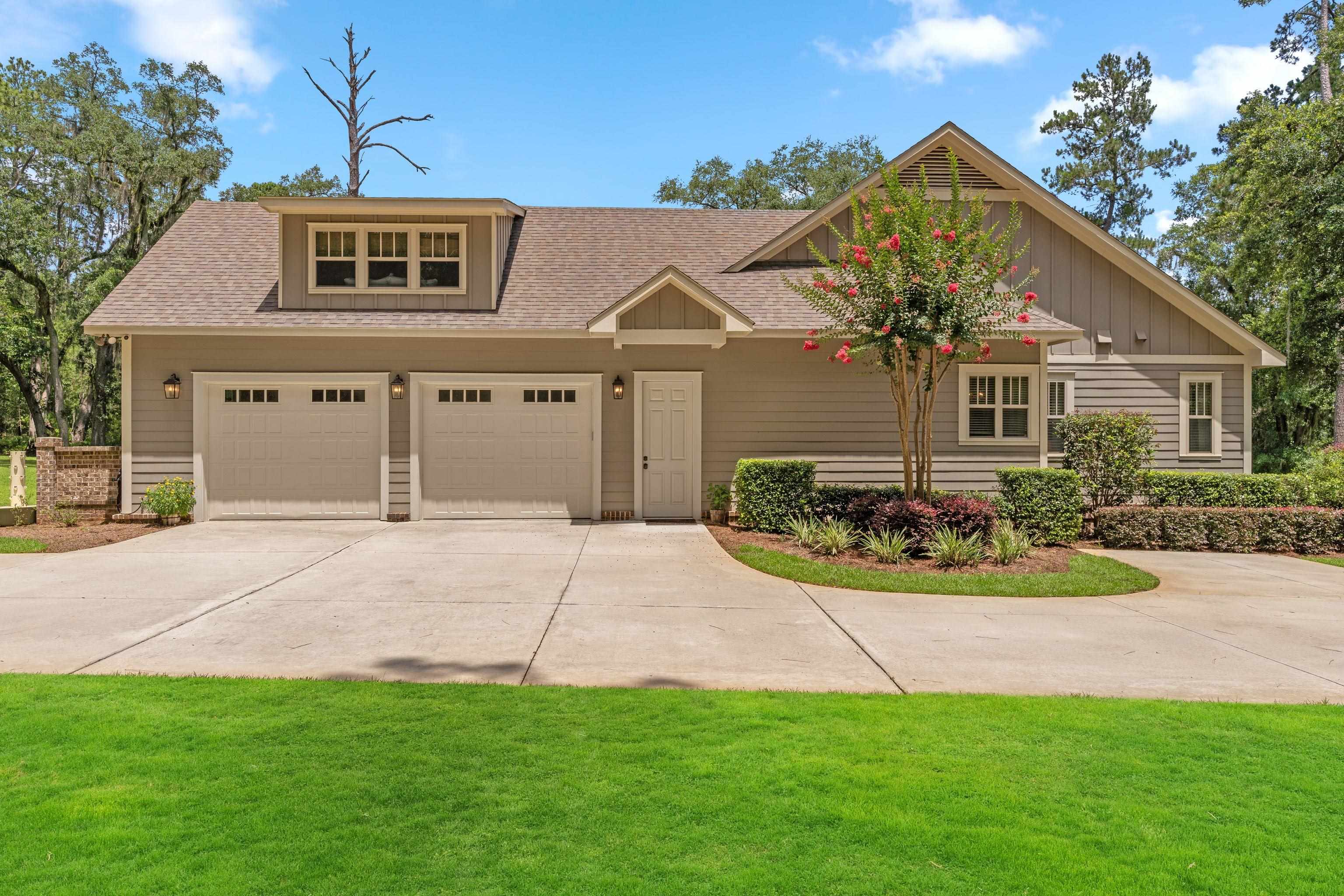 6323 Bird Dog Point