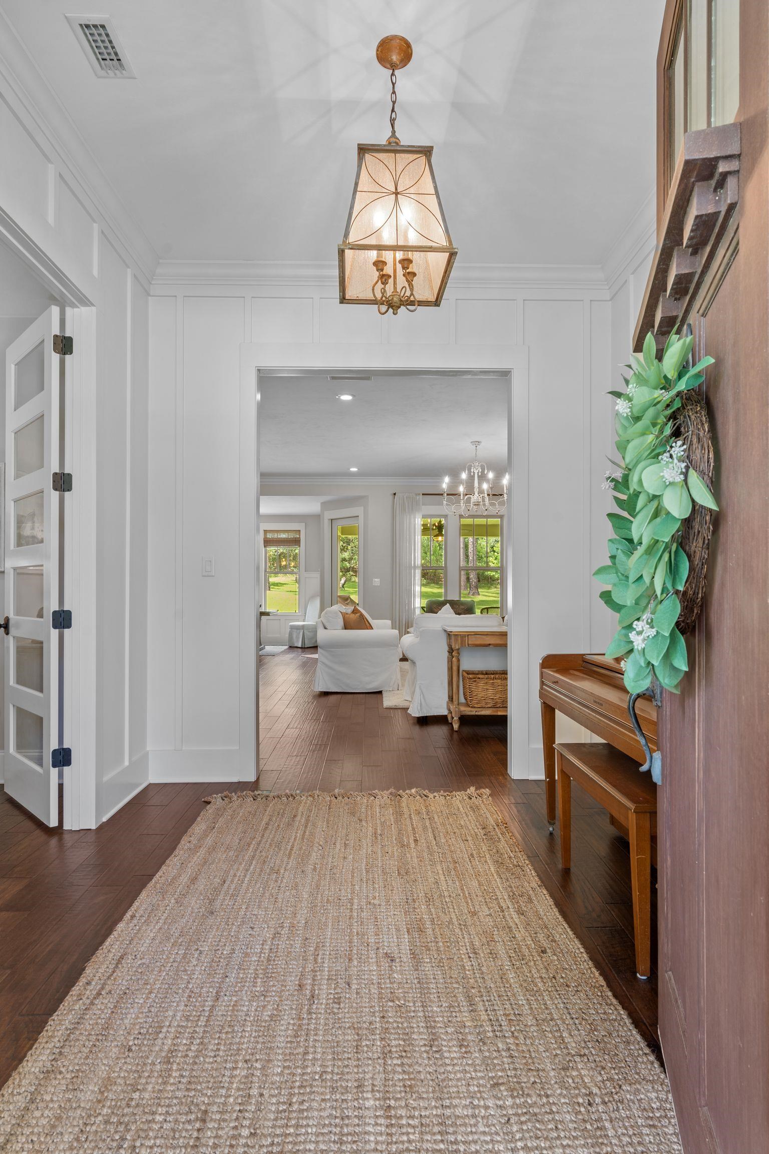 6323 Bird Dog Point