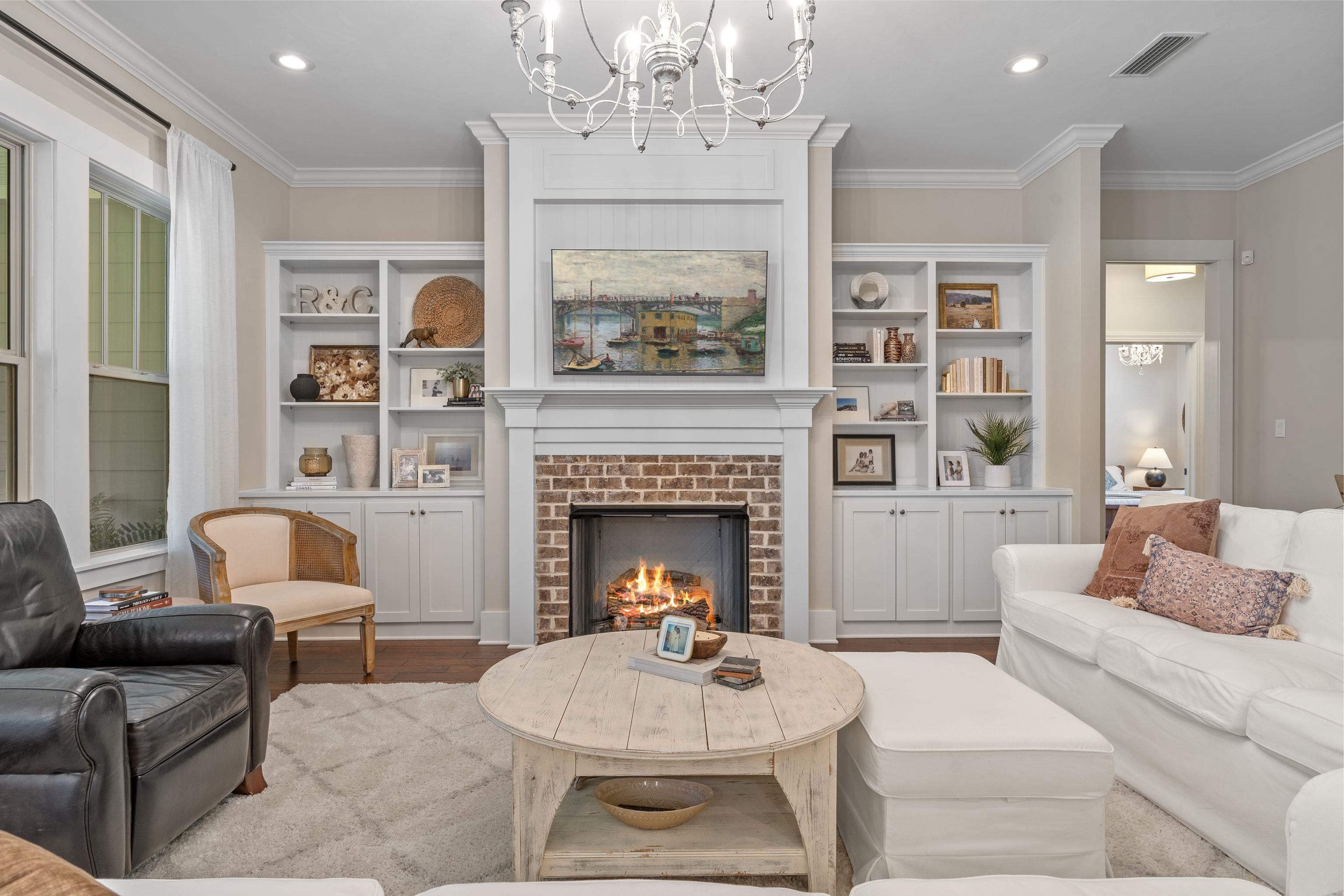 6323 Bird Dog Point