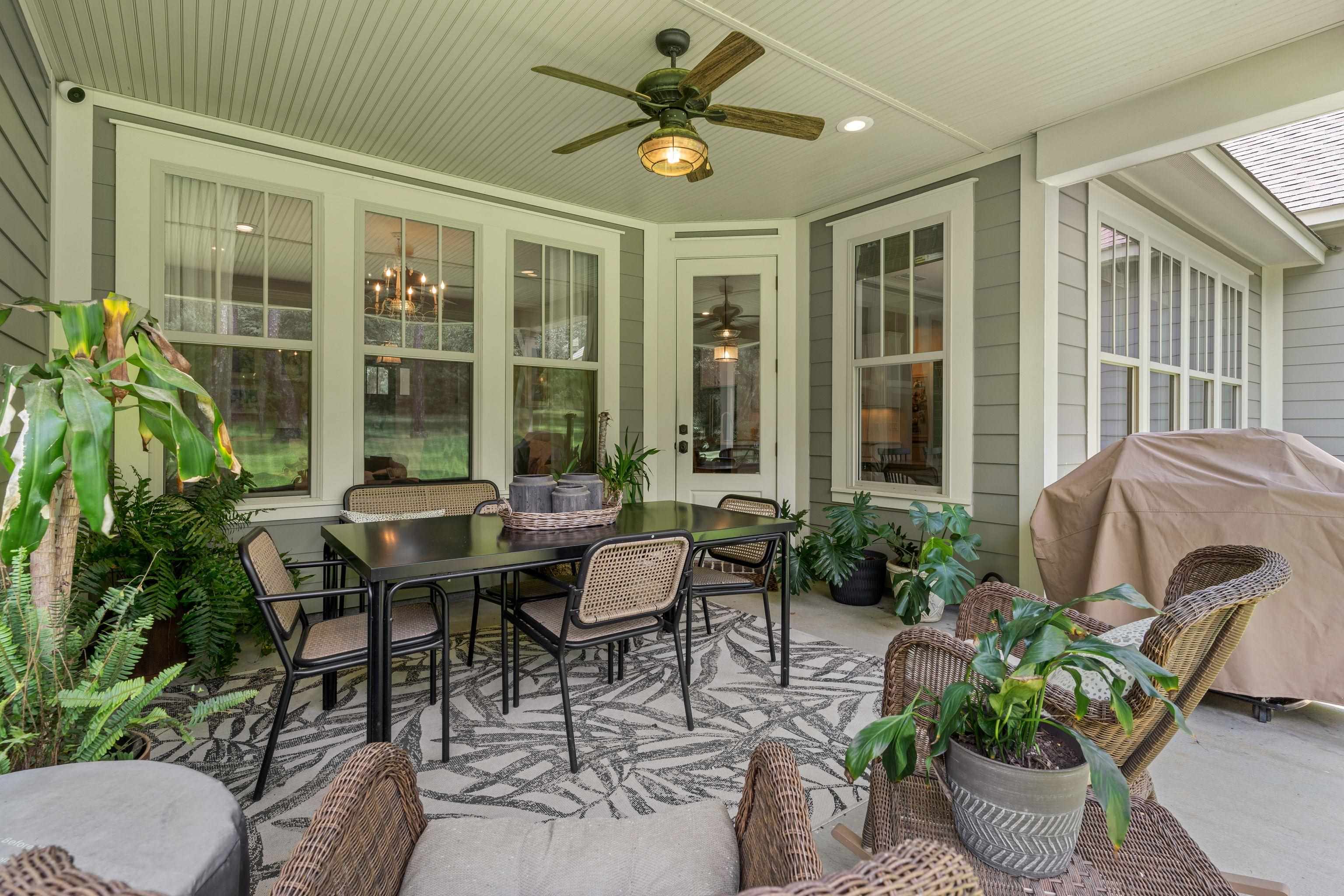 6323 Bird Dog Point
