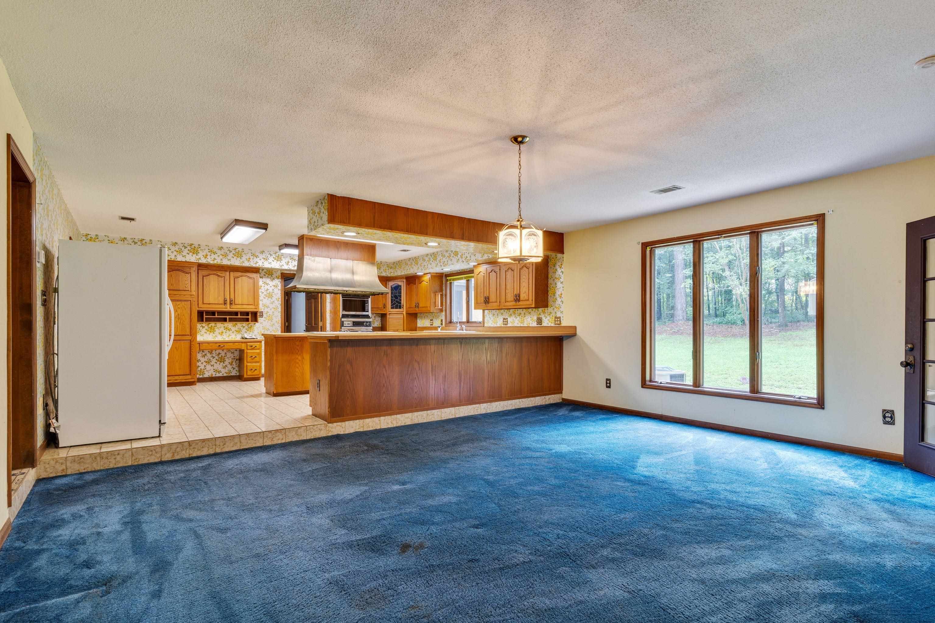 6375 Thomasville Road