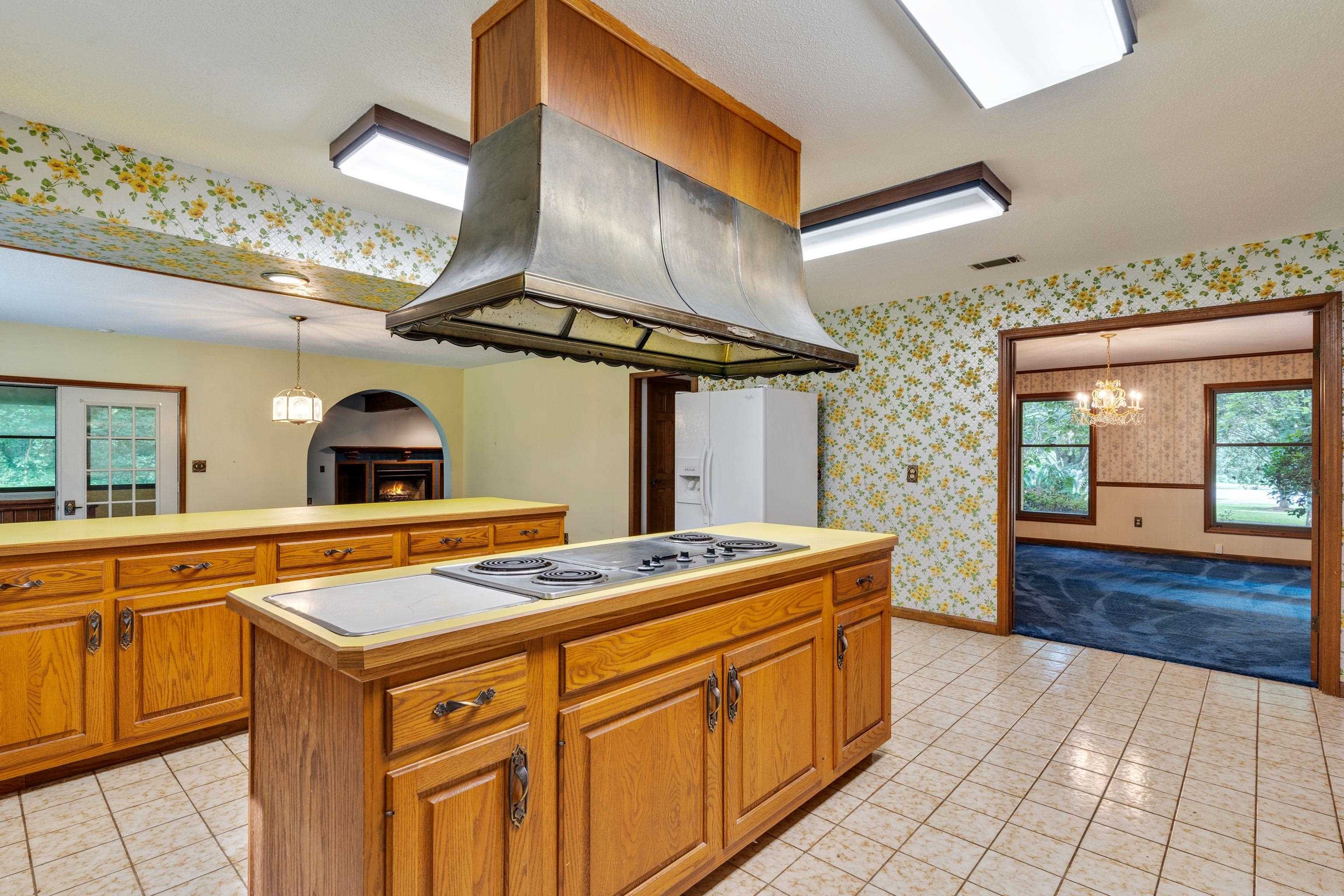 6375 Thomasville Road