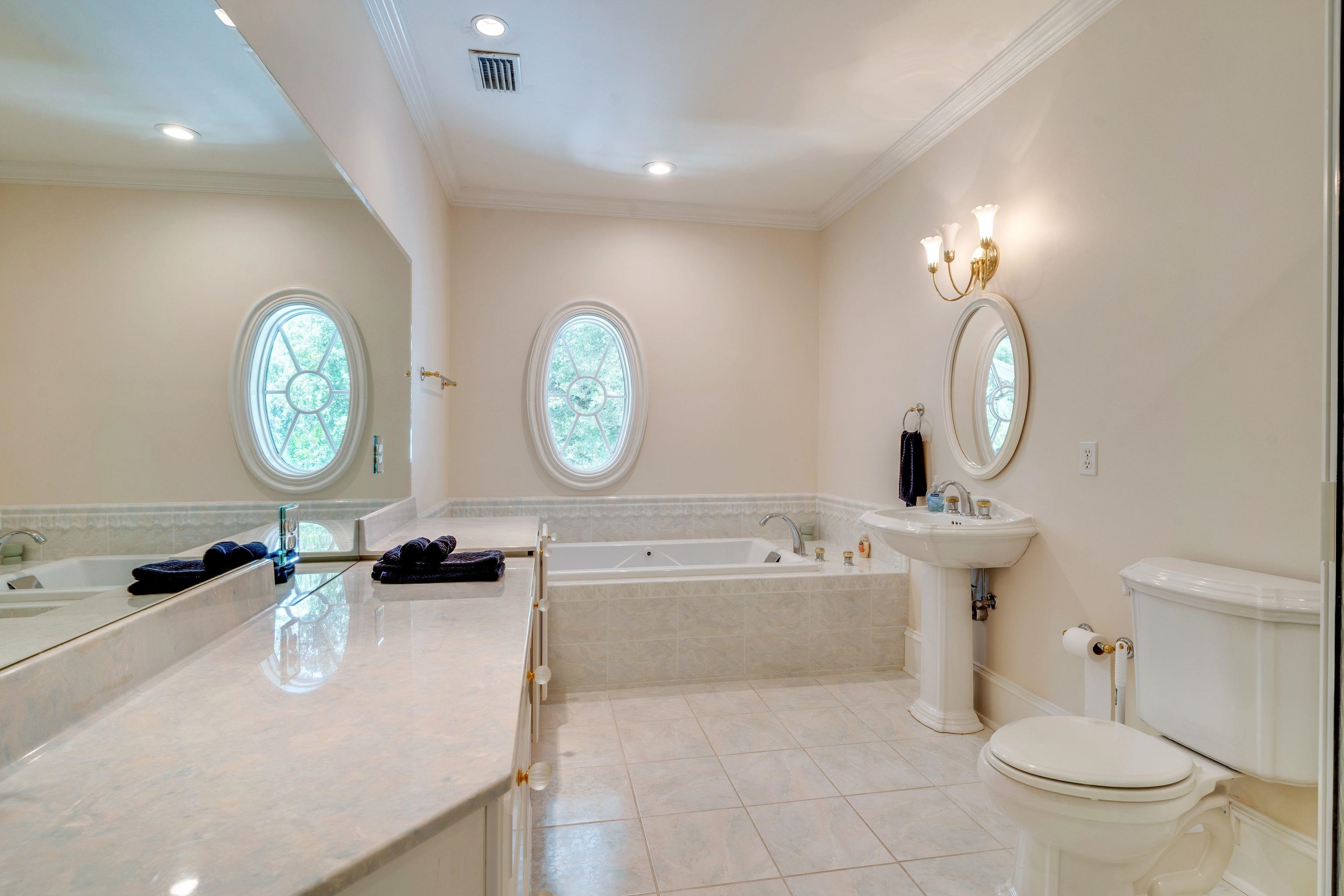 3899 W Millers Bridge Road