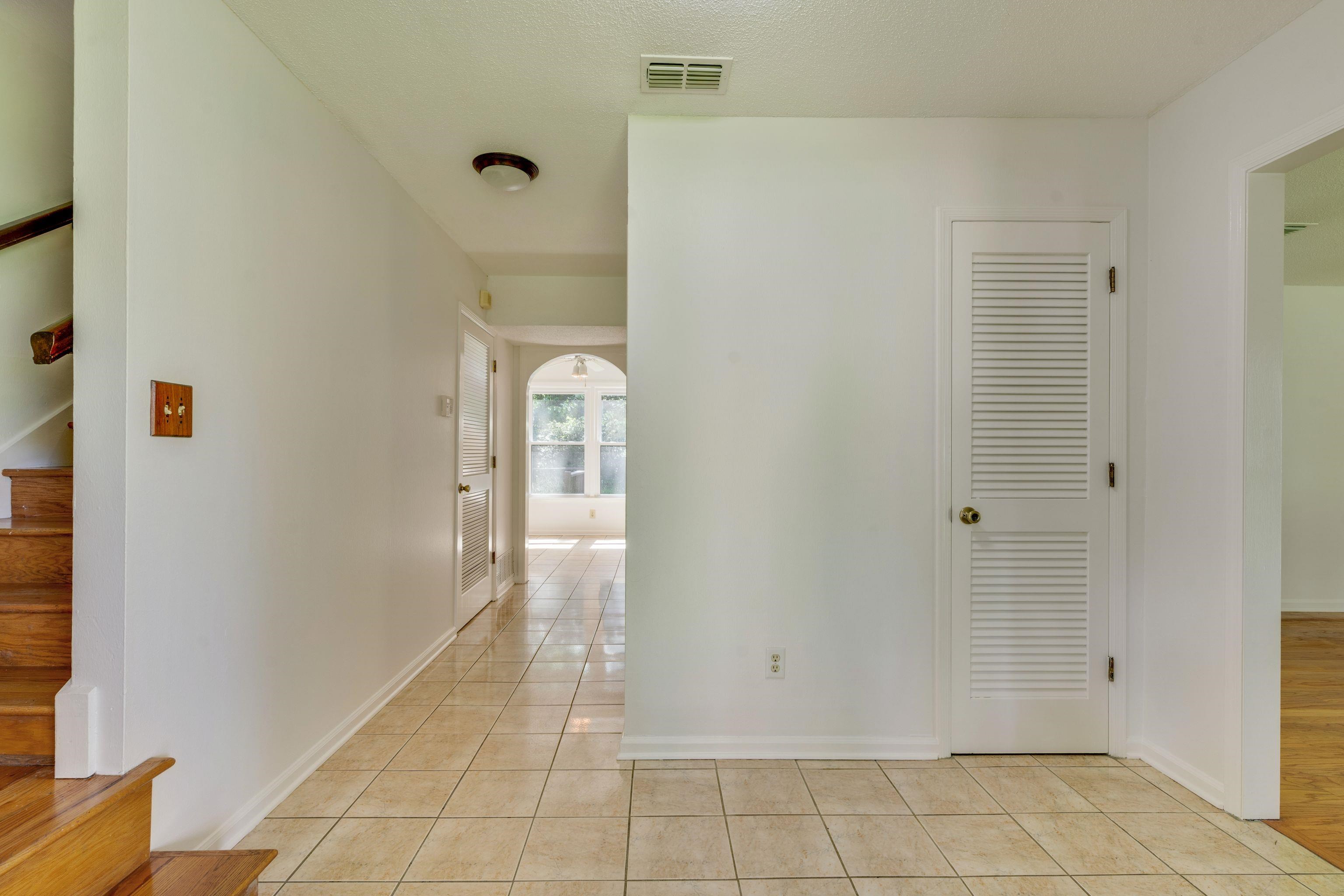 2512 Chamberlin Drive