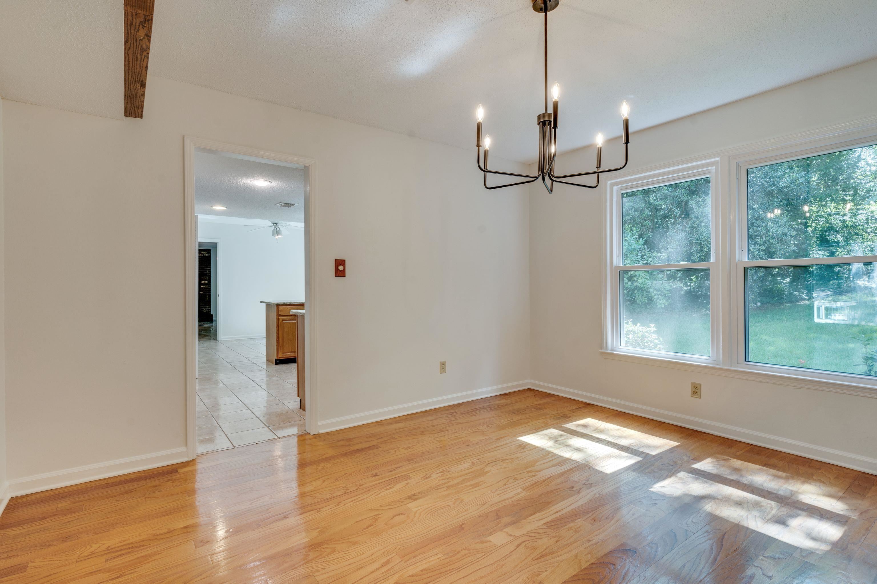 2512 Chamberlin Drive