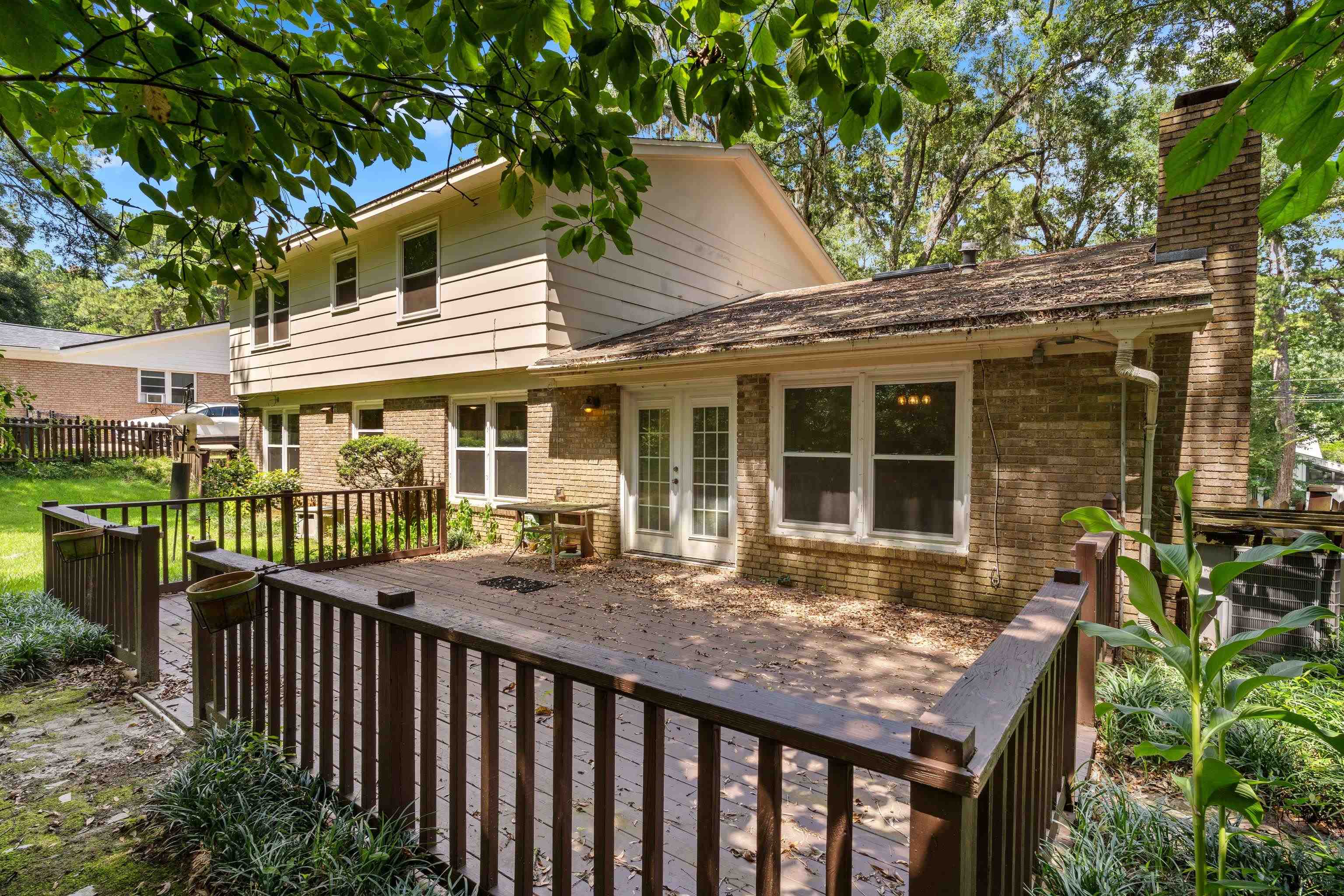 2512 Chamberlin Drive