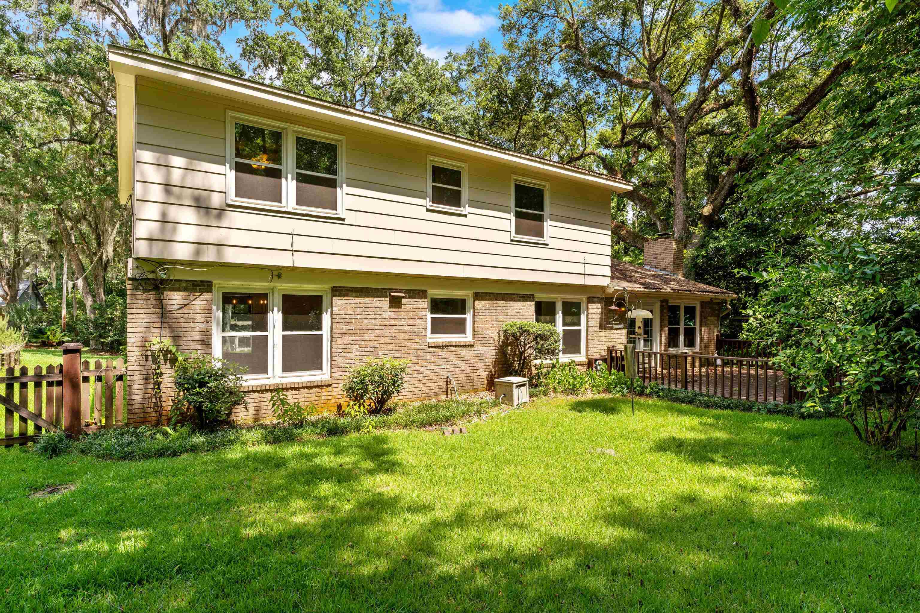 2512 Chamberlin Drive