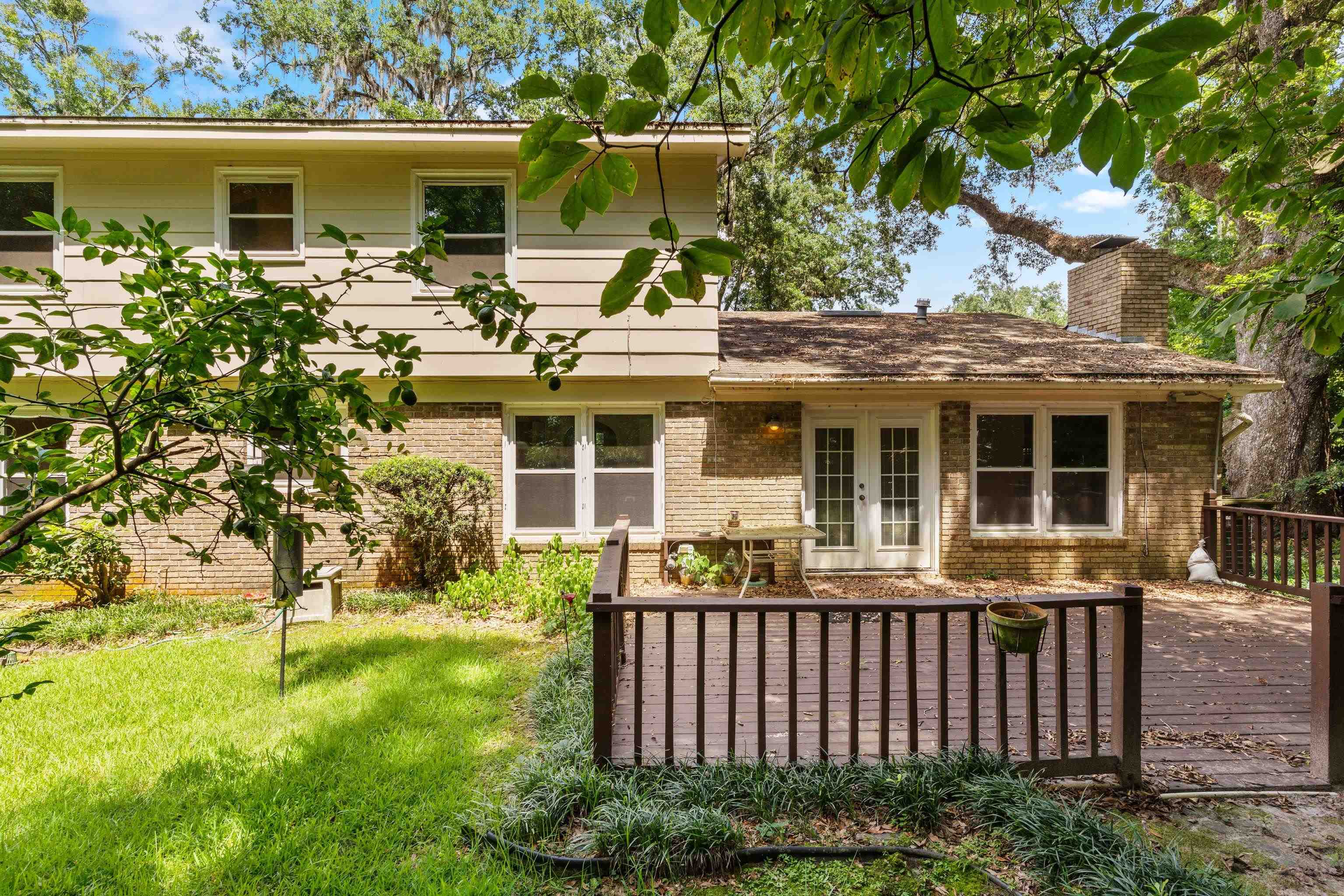 2512 Chamberlin Drive