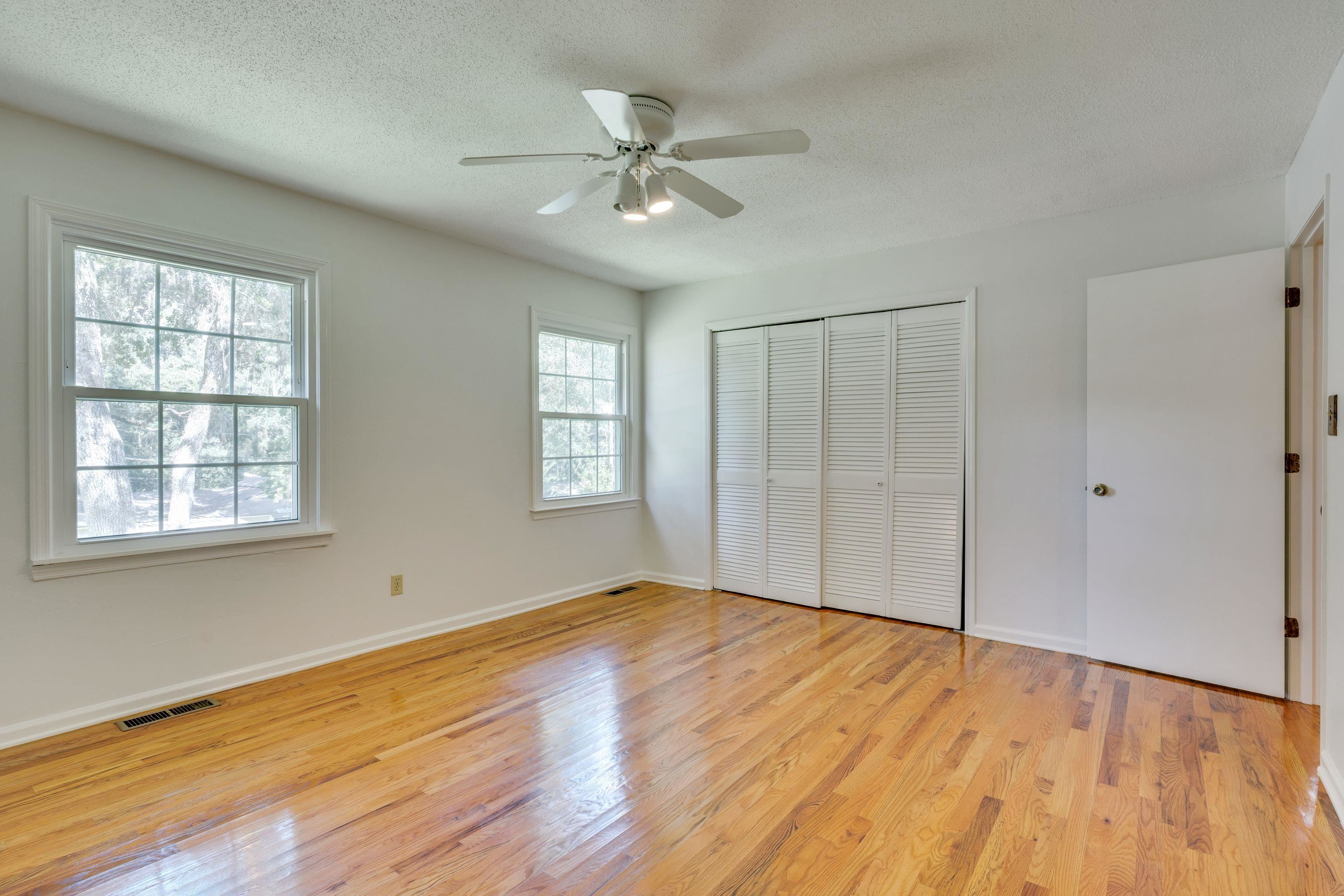 2512 Chamberlin Drive