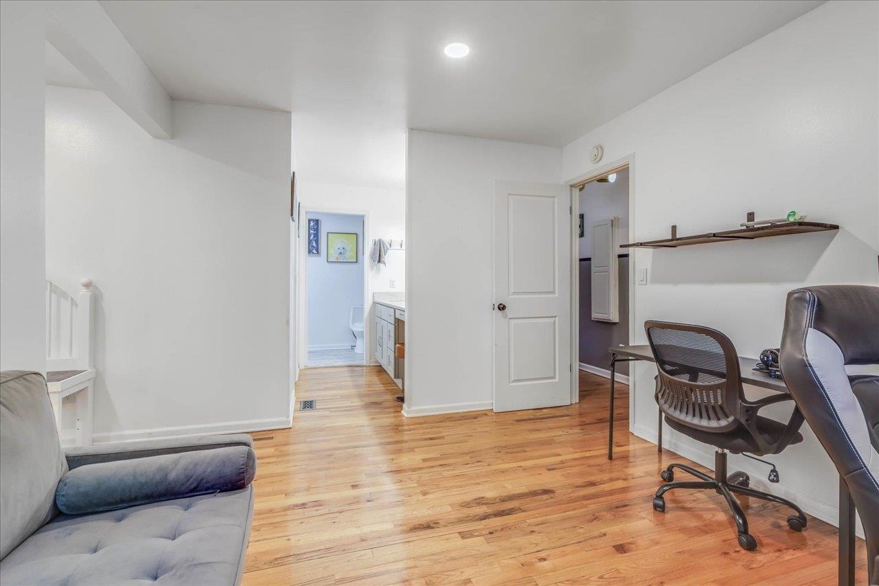 2978 Bay Shore Drive