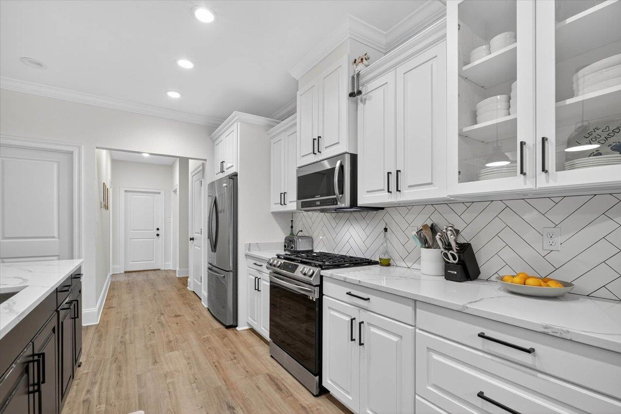 2308 Napoleon Bonaparte Drive