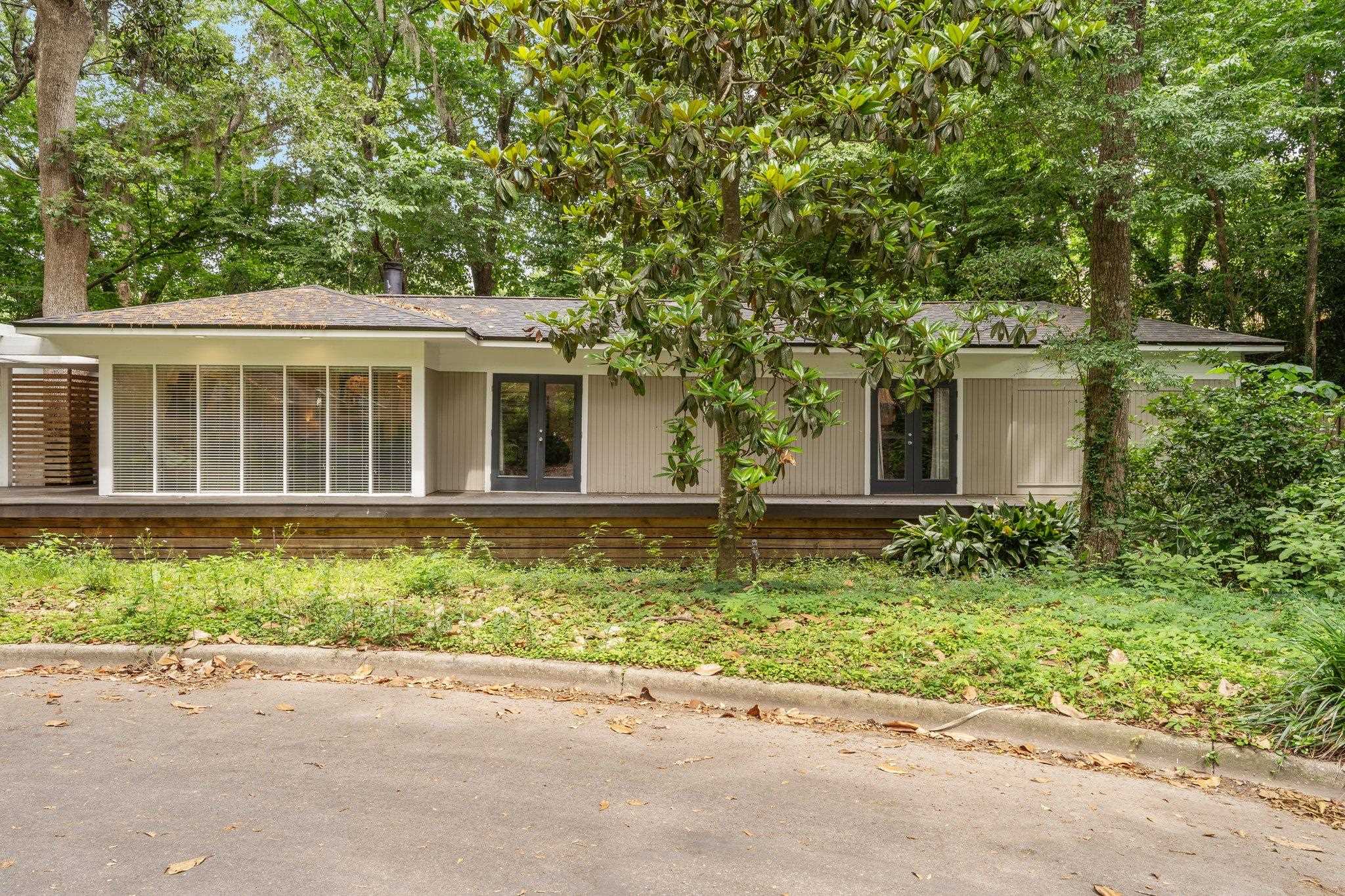 2414 Glenshire Lane