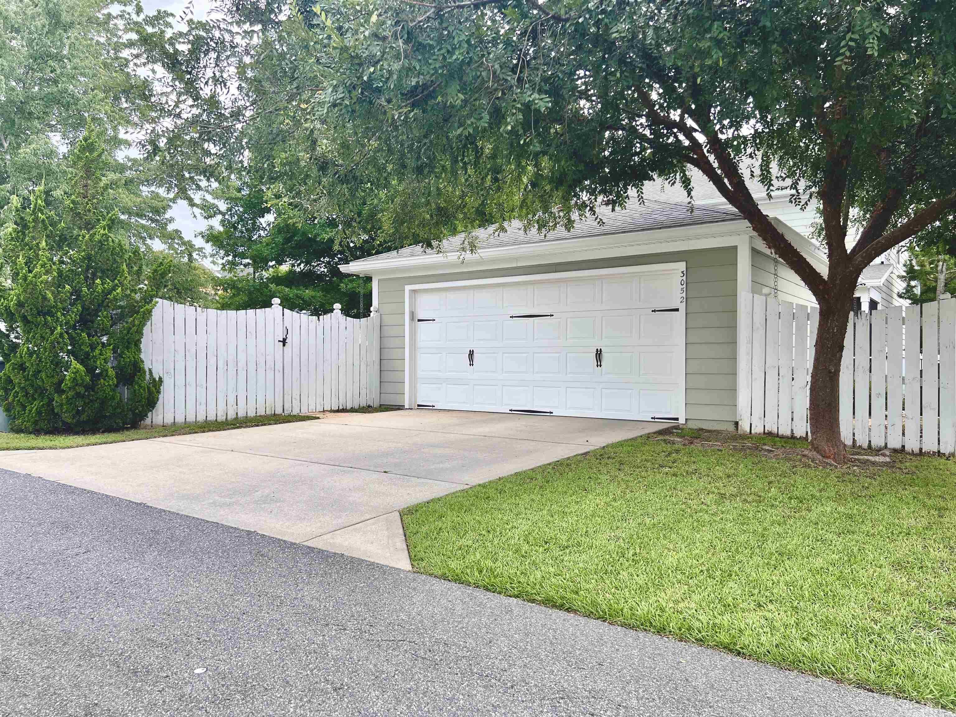 3052 Indian Grass Lane