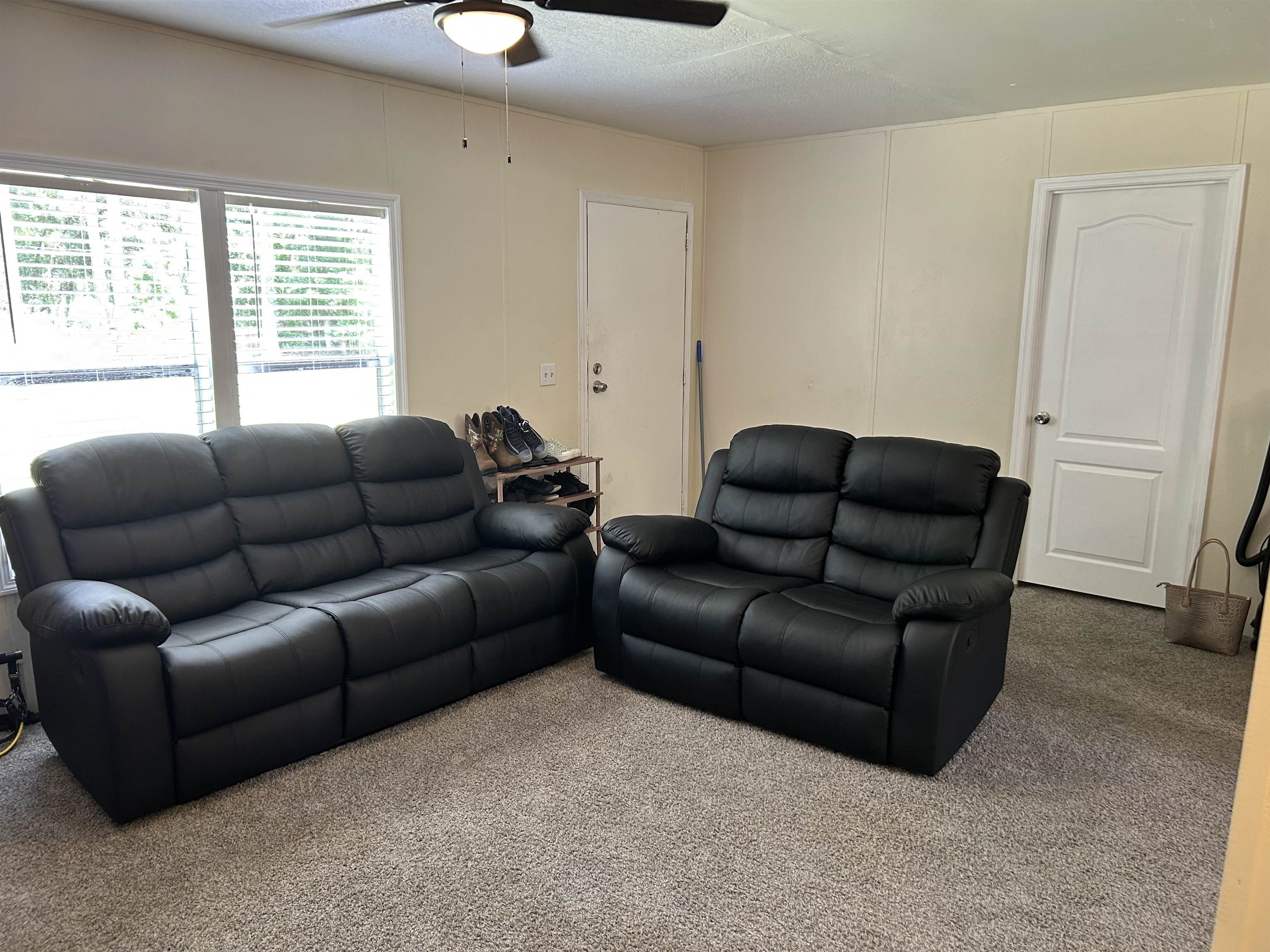 70 Oakmont Dr.