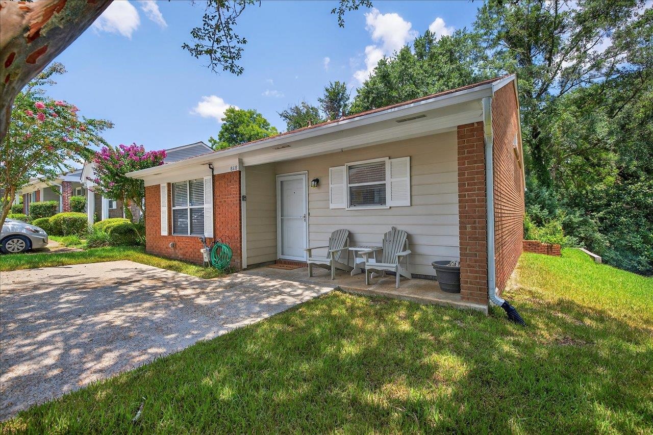 818 Elizabeth Drive
