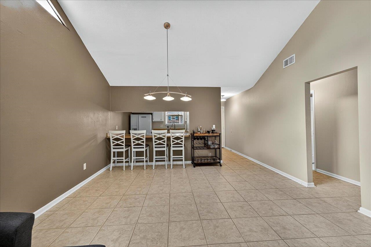 818 Elizabeth Drive