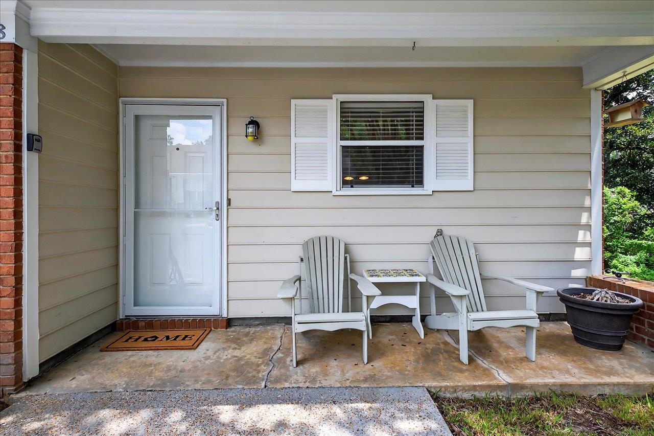 818 Elizabeth Drive
