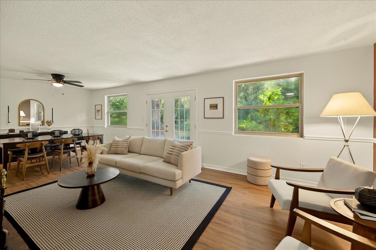 1714 Sunset Lane