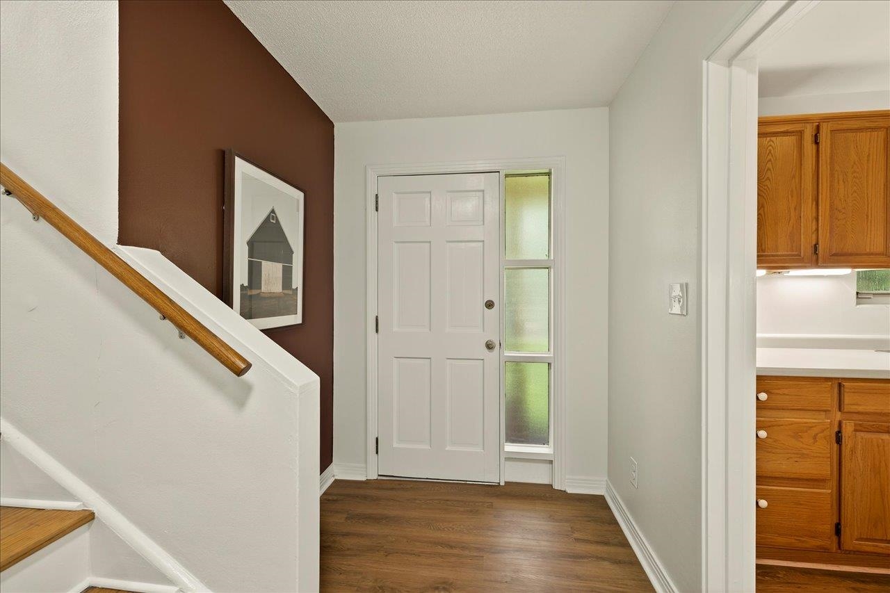 1714 Sunset Lane