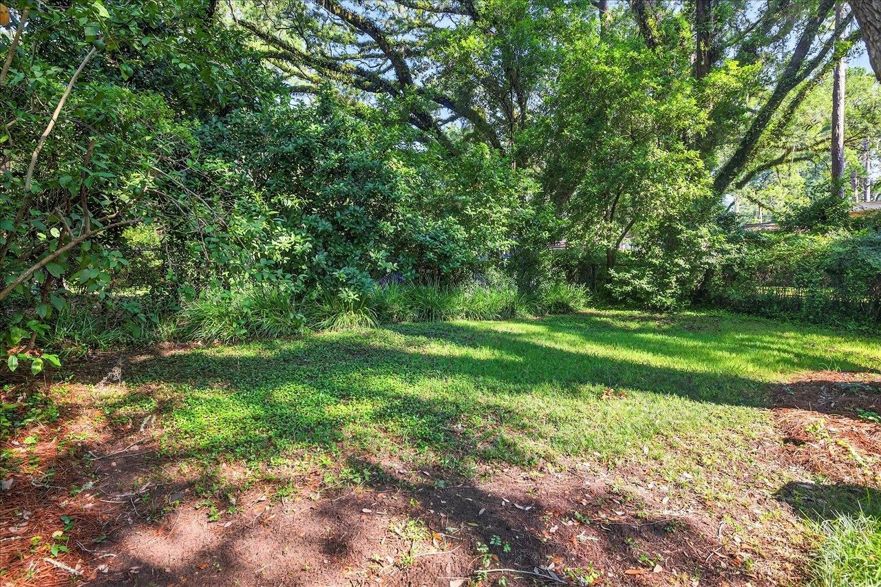 1714 Sunset Lane