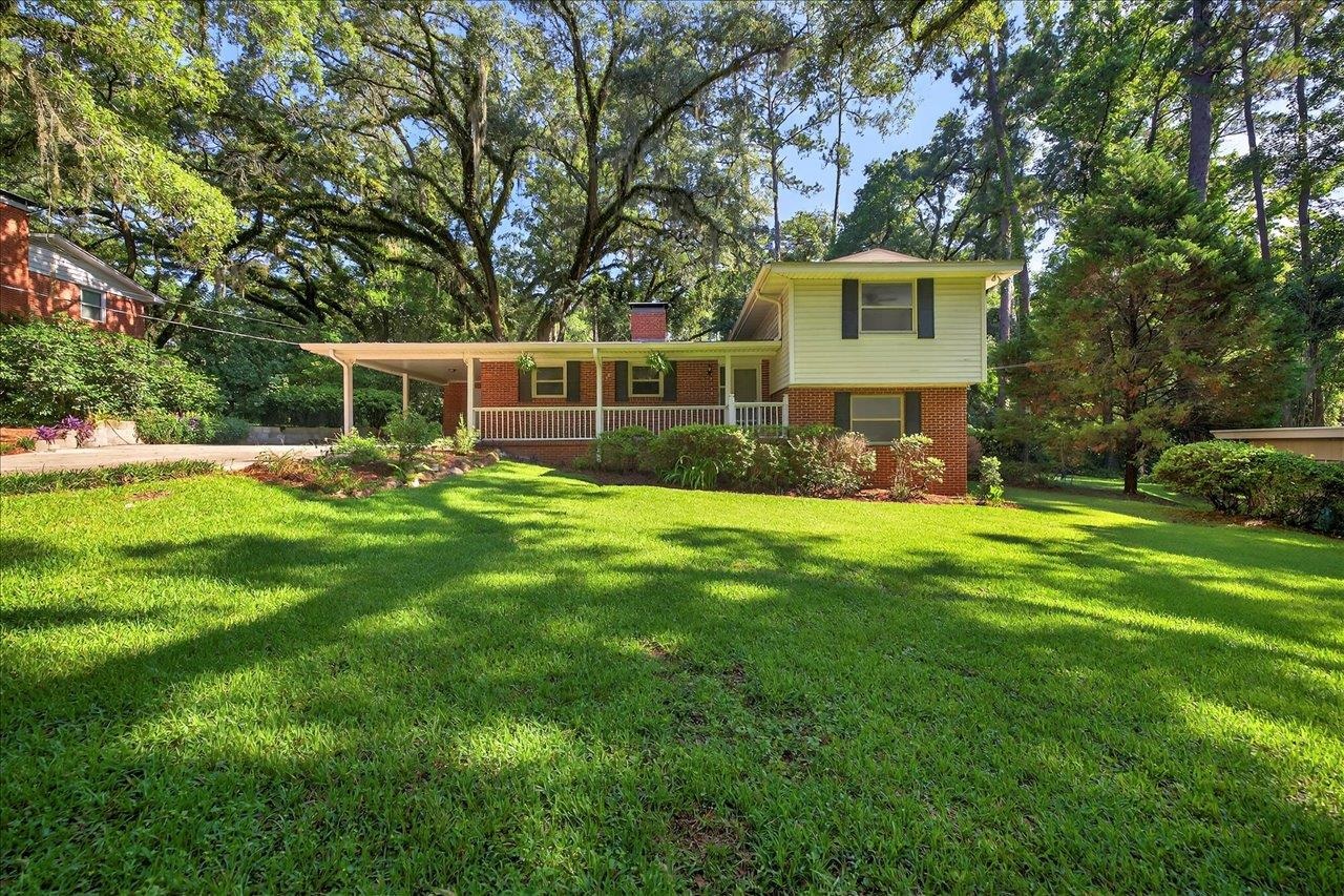 1714 Sunset Lane